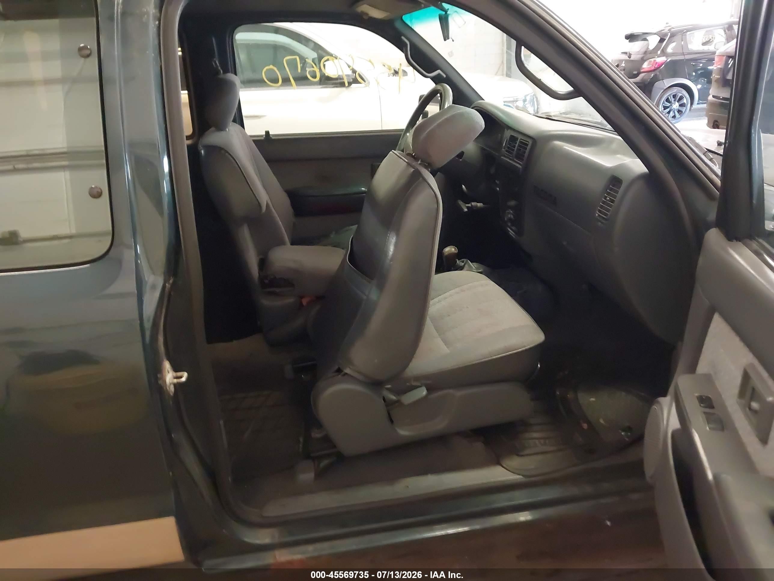 1997 Toyota Tacoma   Green vin: 4TAWM72NXVZ282257