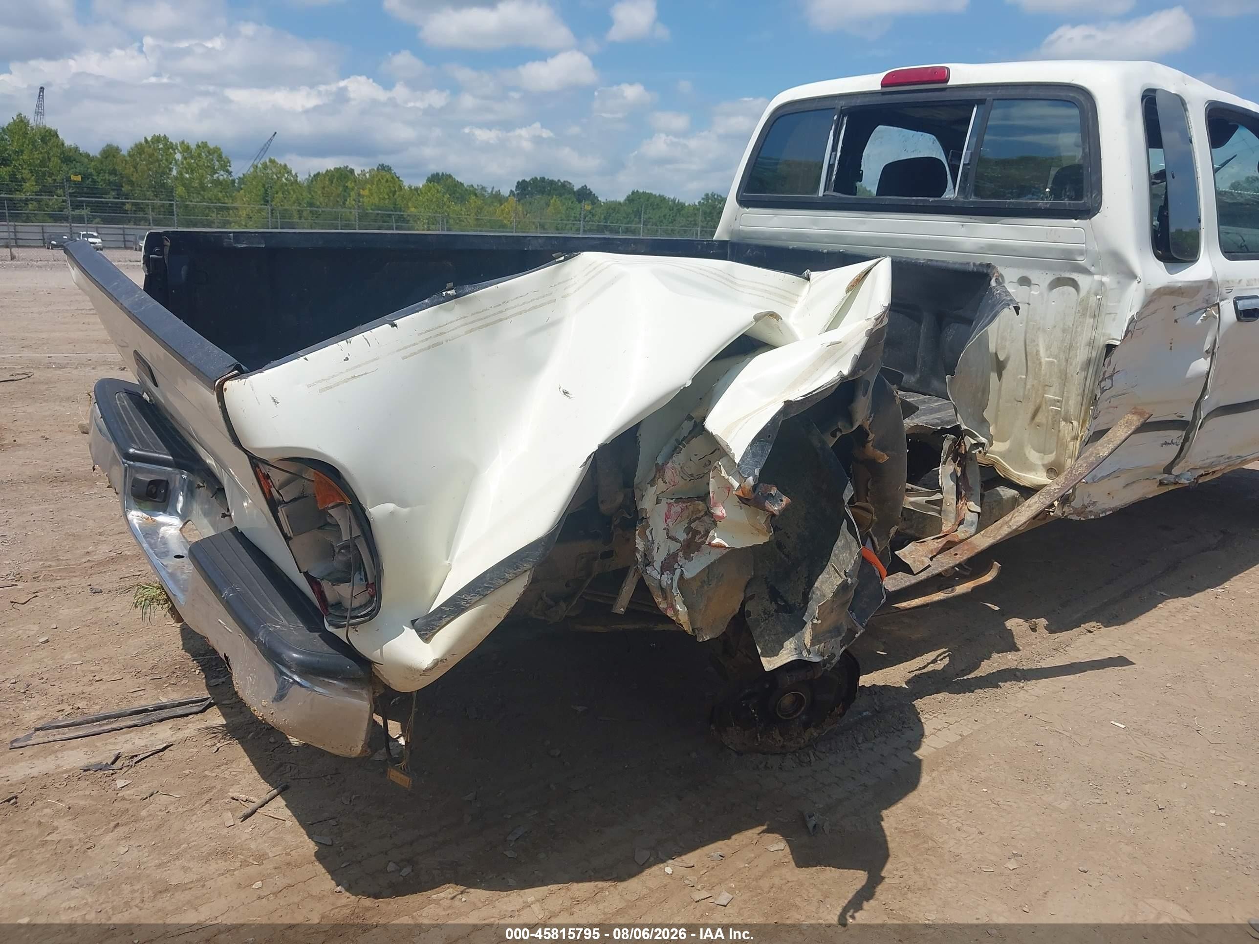 1996 Toyota Tacoma Xtracab White vin: 4TAWN72N0TZ198815