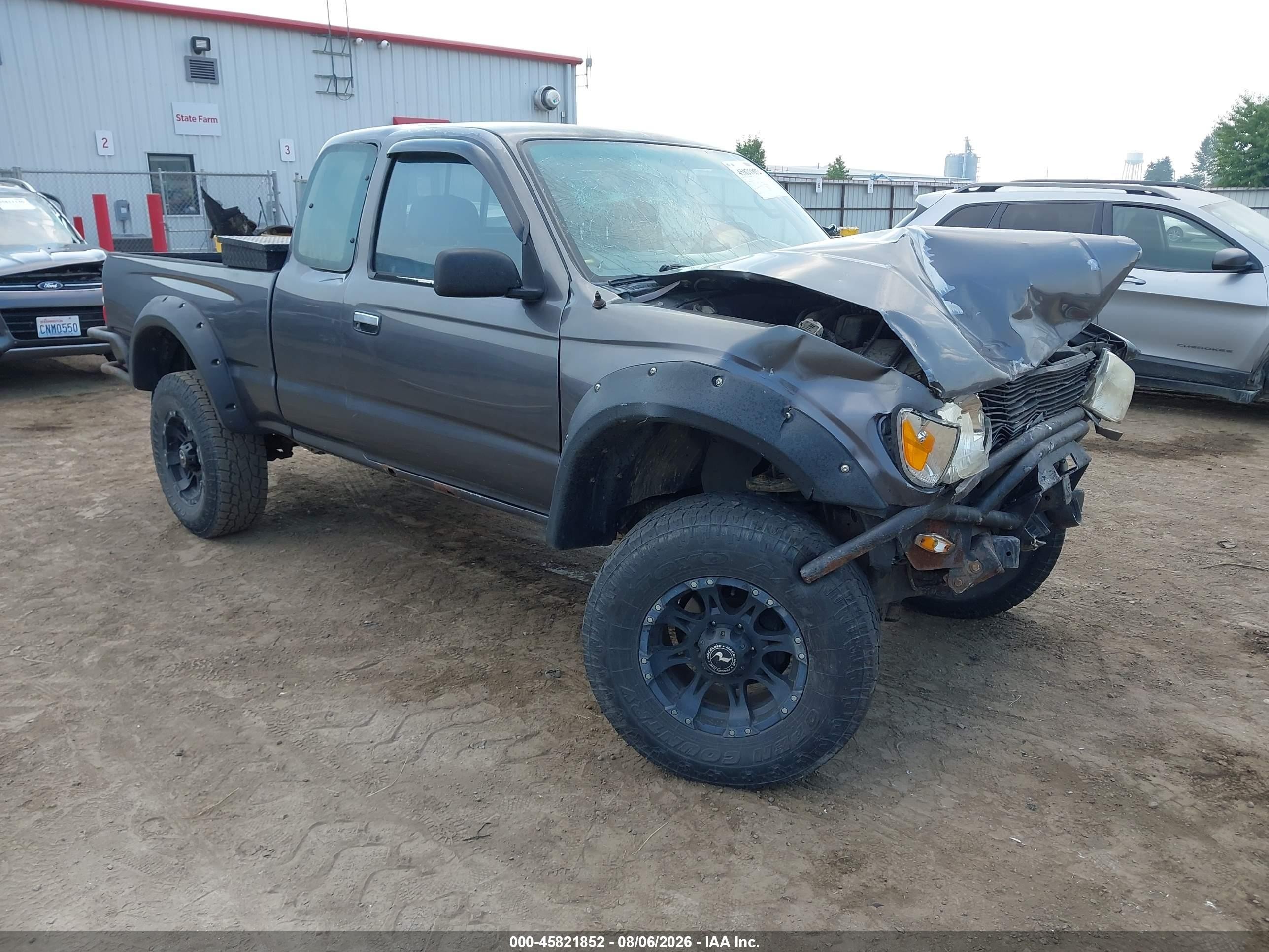 1998 Toyota Tacoma Base V6 Gray vin: 4TAWN72N0WZ015403