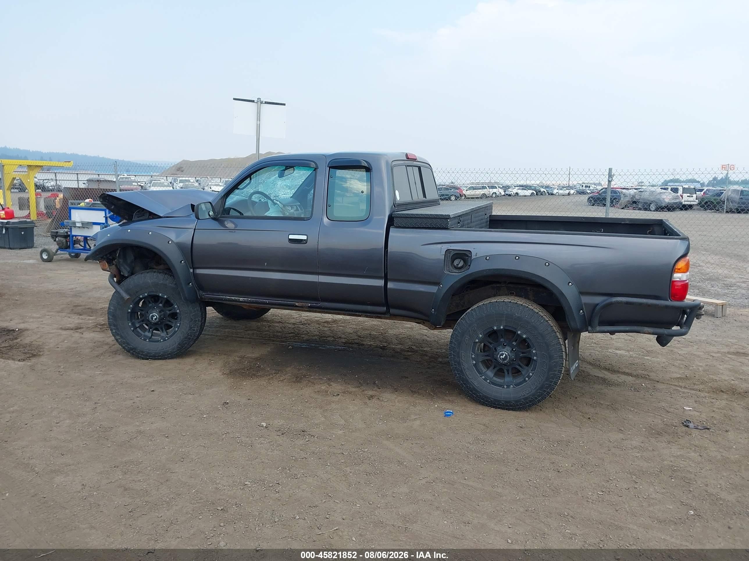1998 Toyota Tacoma Base V6 Серый vin: 4TAWN72N0WZ015403