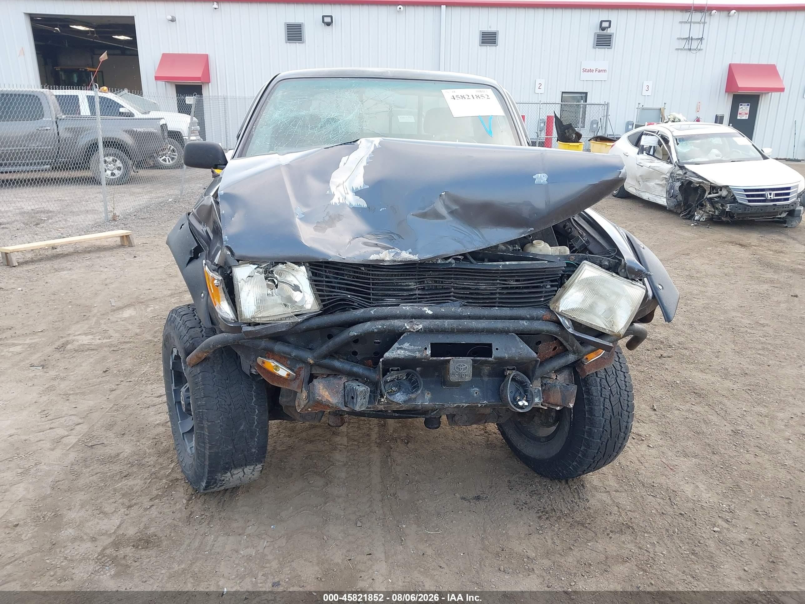 1998 Toyota Tacoma Base V6 Серый vin: 4TAWN72N0WZ015403