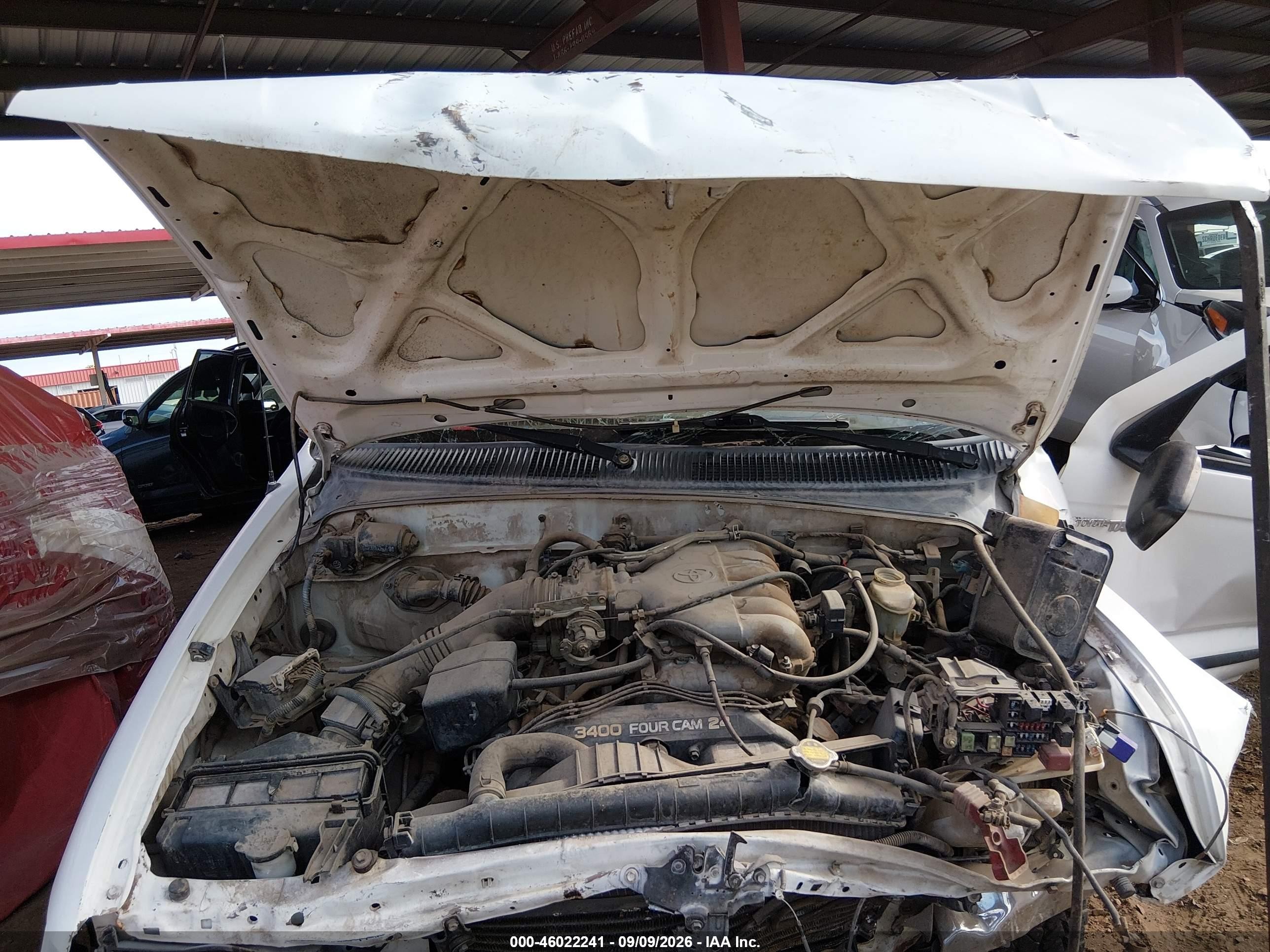 1998 Toyota Tacoma Base V6 White vin: 4TAWN72N0WZ123052