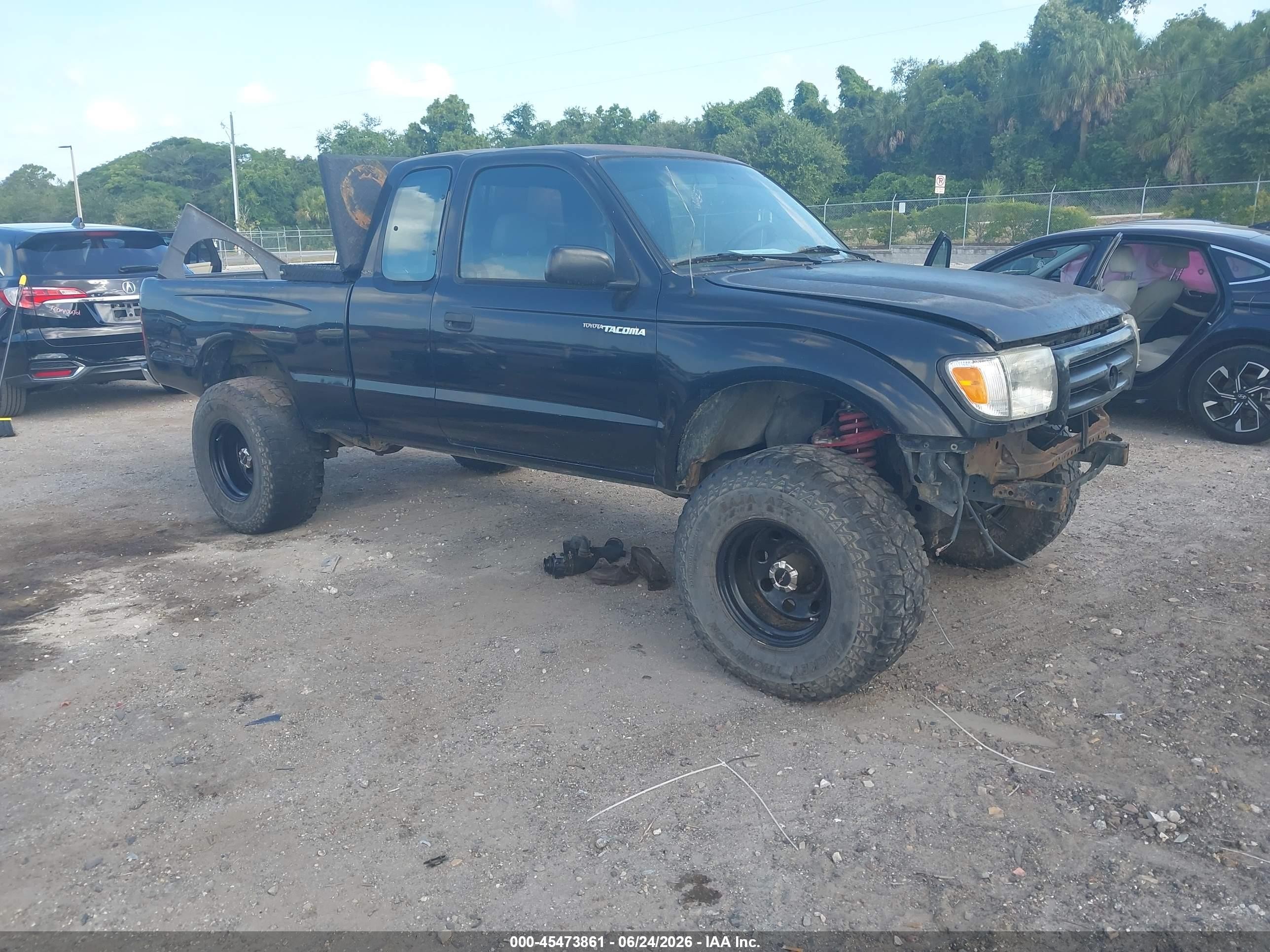 1998 Toyota Tacoma Base V6 Black vin: 4TAWN72N1WZ019301
