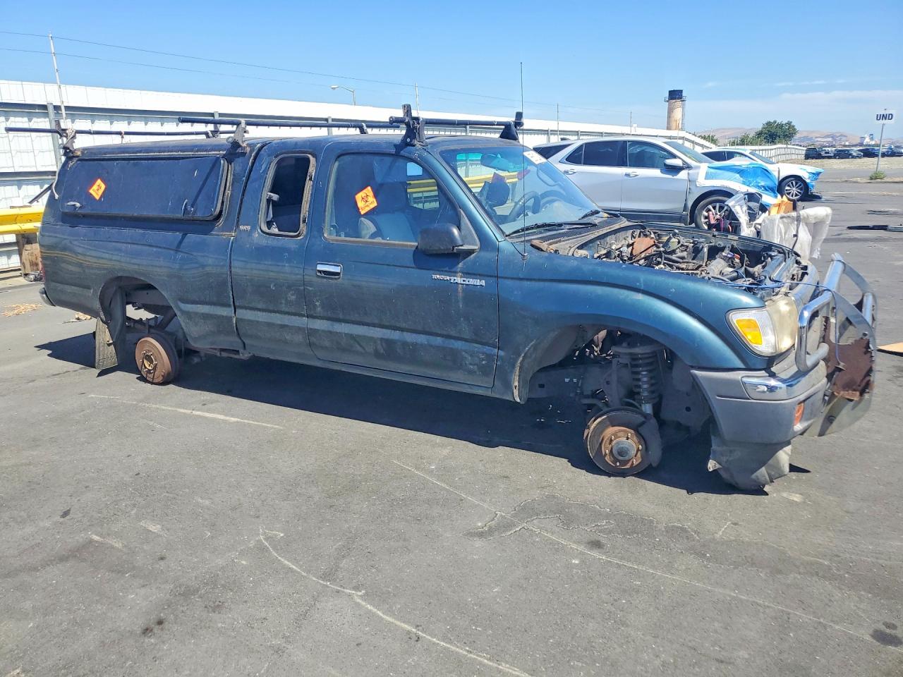 1998 Toyota Tacoma Xtracab Green vin: 4TAWN72N1WZ049415