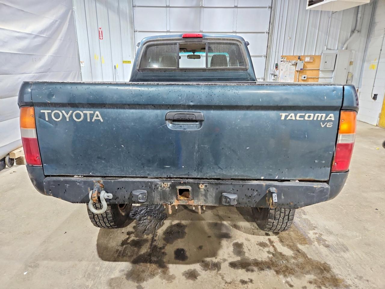 1998 Toyota Tacoma Xtracab Green vin: 4TAWN72N1WZ074668