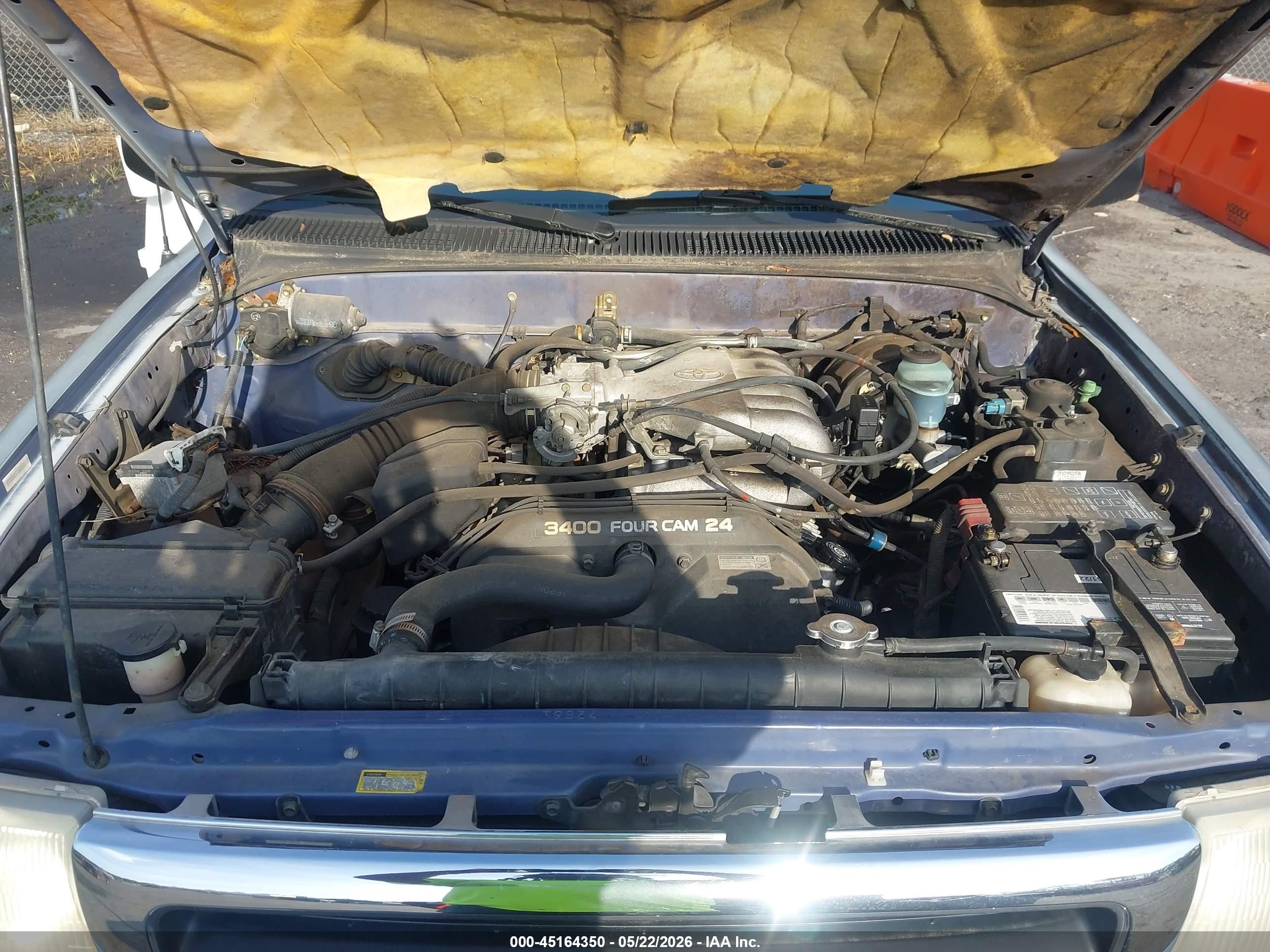 1999 Toyota Tacoma   Blue vin: 4TAWN72N1XZ406299