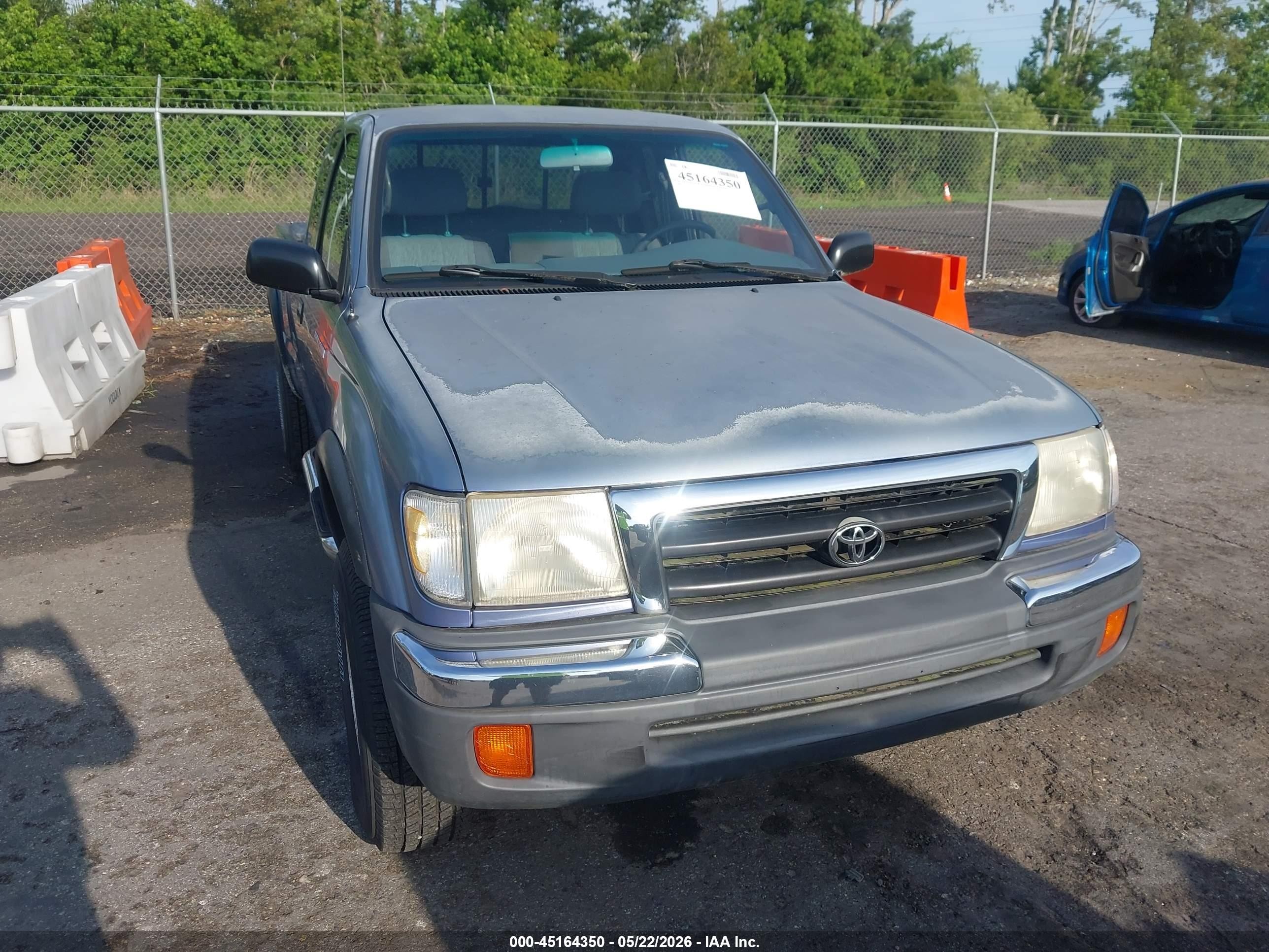 1999 Toyota Tacoma   Blue vin: 4TAWN72N1XZ406299
