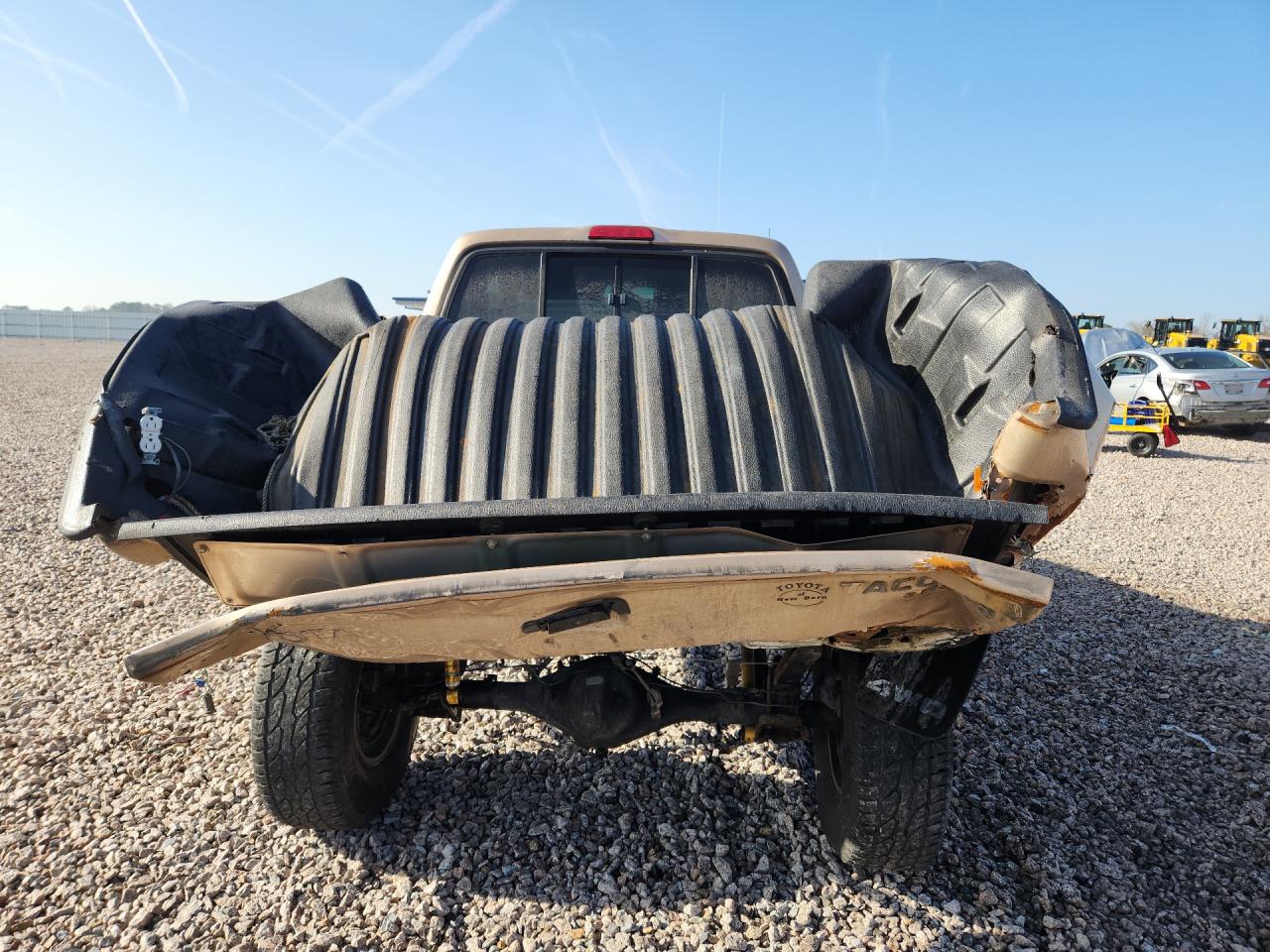 1999 Toyota Tacoma V6 Tan vin: 4TAWN72N1XZ515457