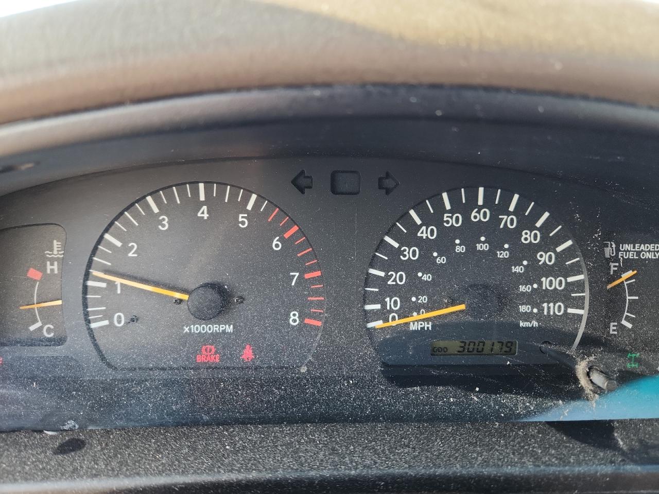 1999 Toyota Tacoma V6 Tan vin: 4TAWN72N1XZ515457