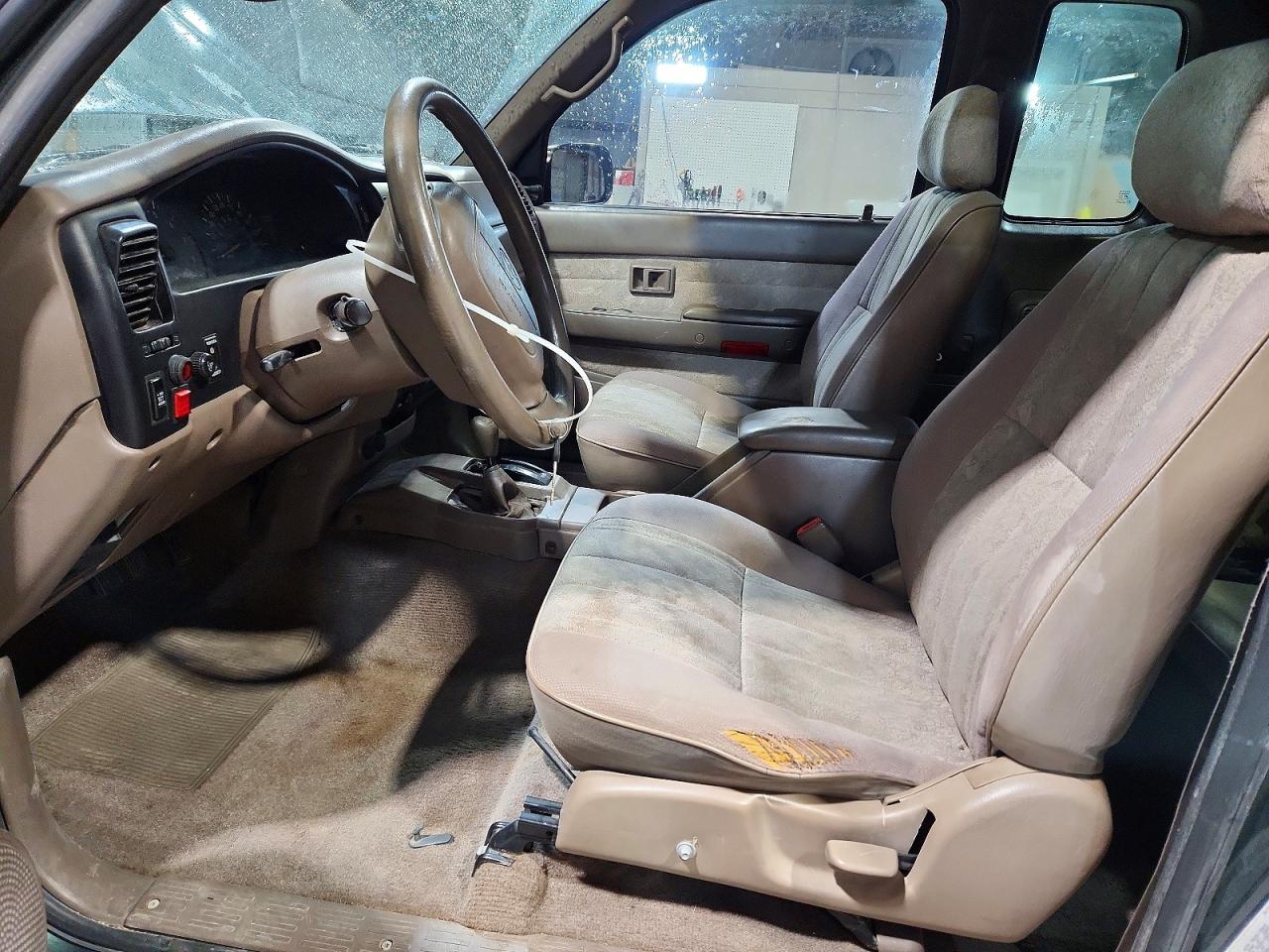 2000 Toyota Tacoma V6 Green vin: 4TAWN72N1YZ655137