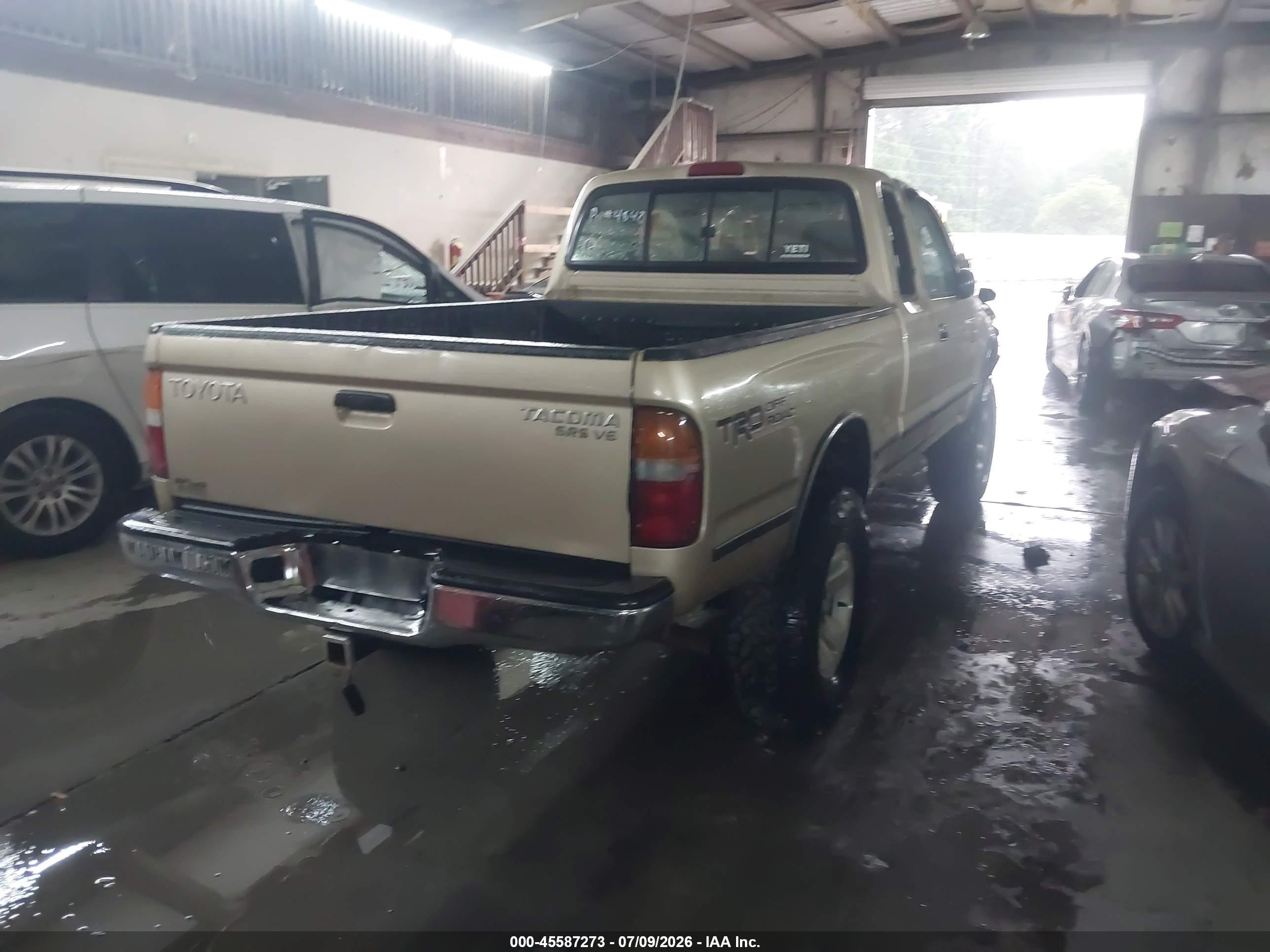 1998 Toyota Tacoma Base V6 Gold vin: 4TAWN72N2WZ083802