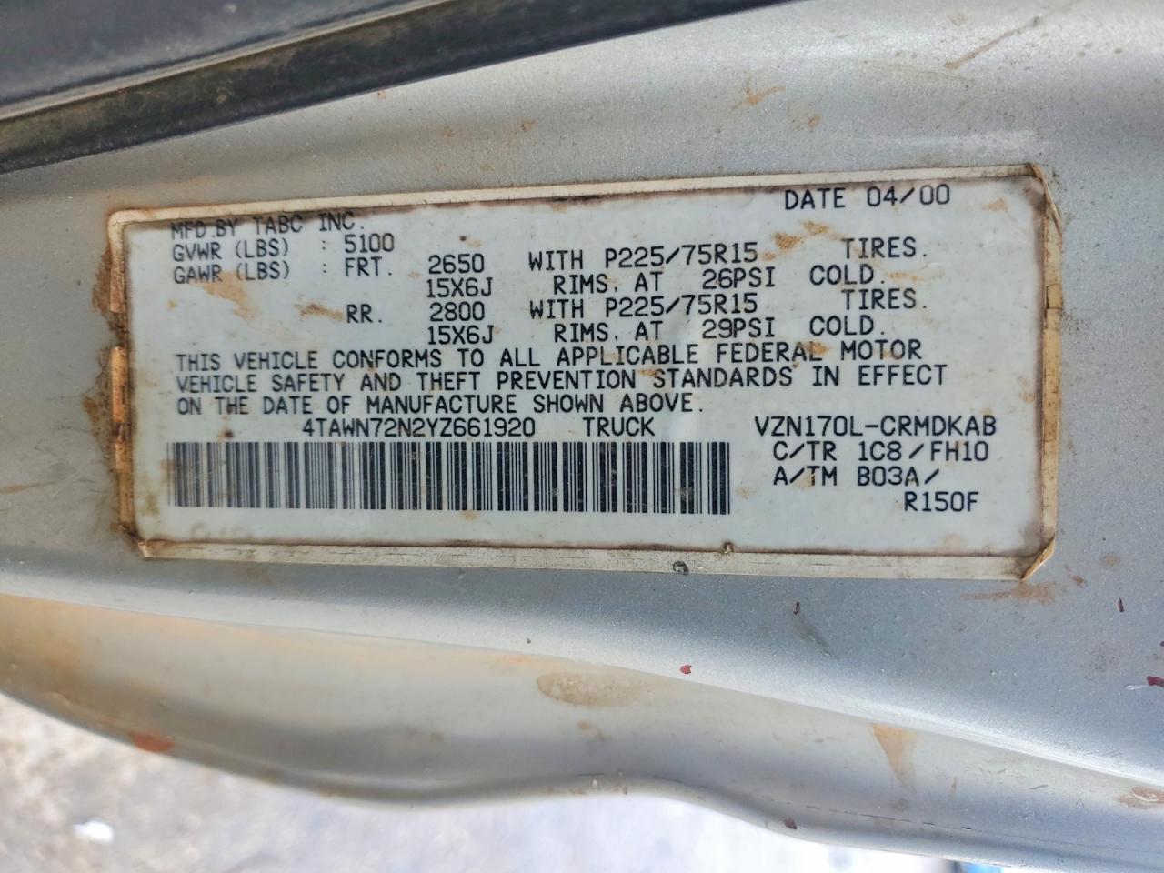 2000 Toyota Tacoma Xtracab Silver vin: 4TAWN72N2YZ661920