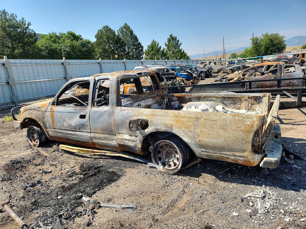 1998 Toyota Tacoma V6 Burn vin: 4TAWN72N3WZ080634