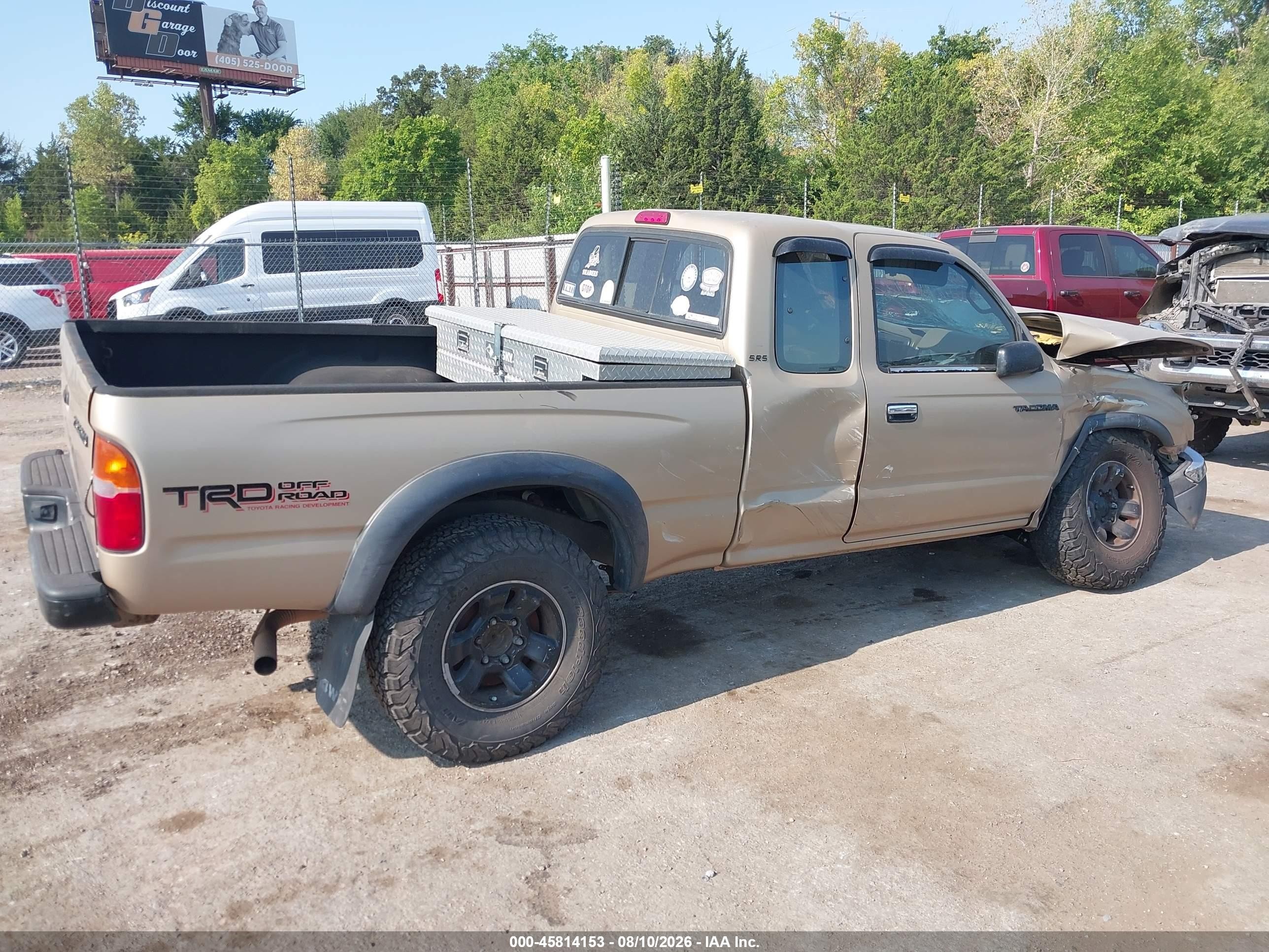 1998 Toyota Tacoma Base V6 Gold vin: 4TAWN72N3WZ135812