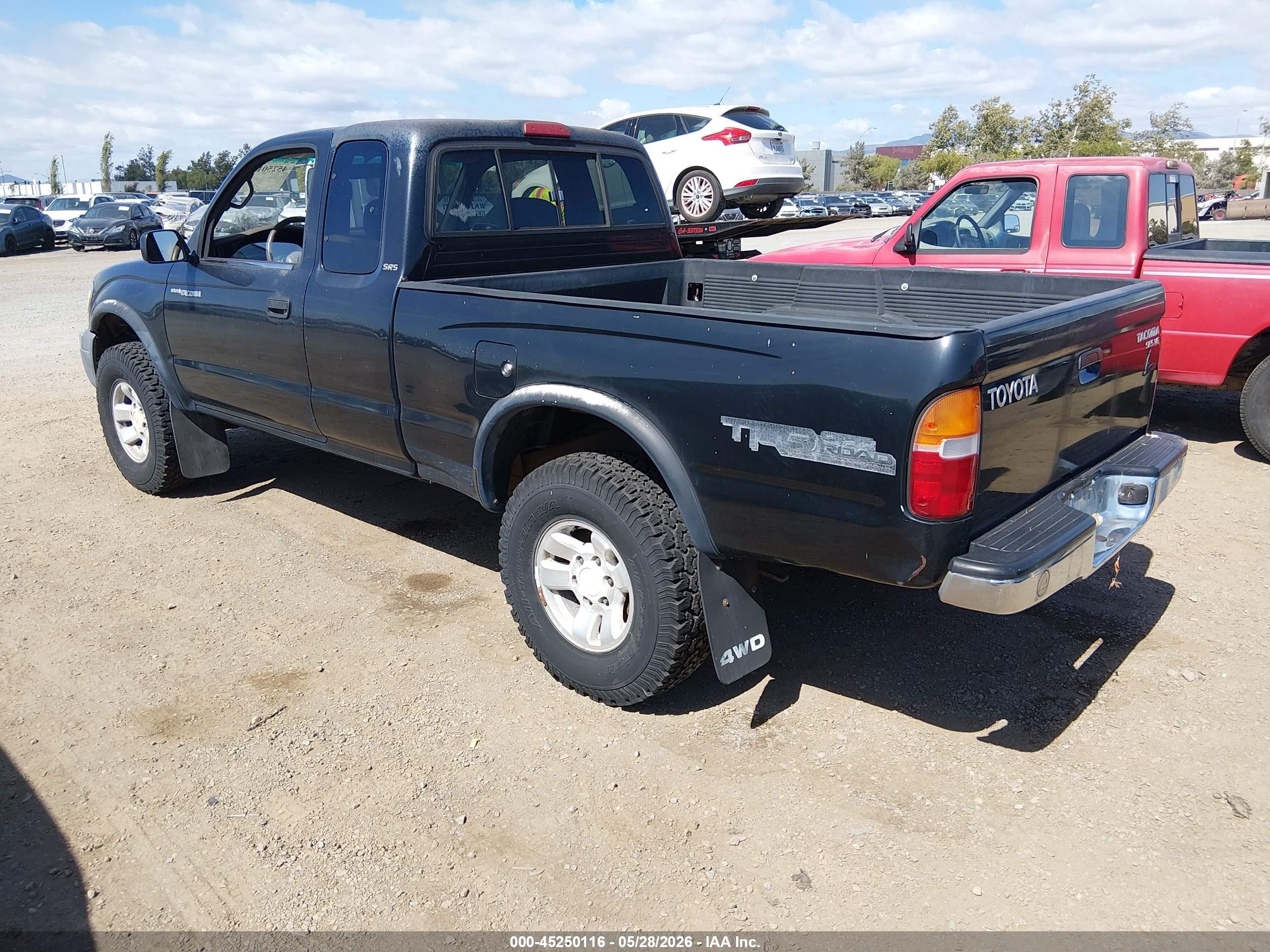 1999 Toyota Tacoma   Black vin: 4TAWN72N3XZ455617