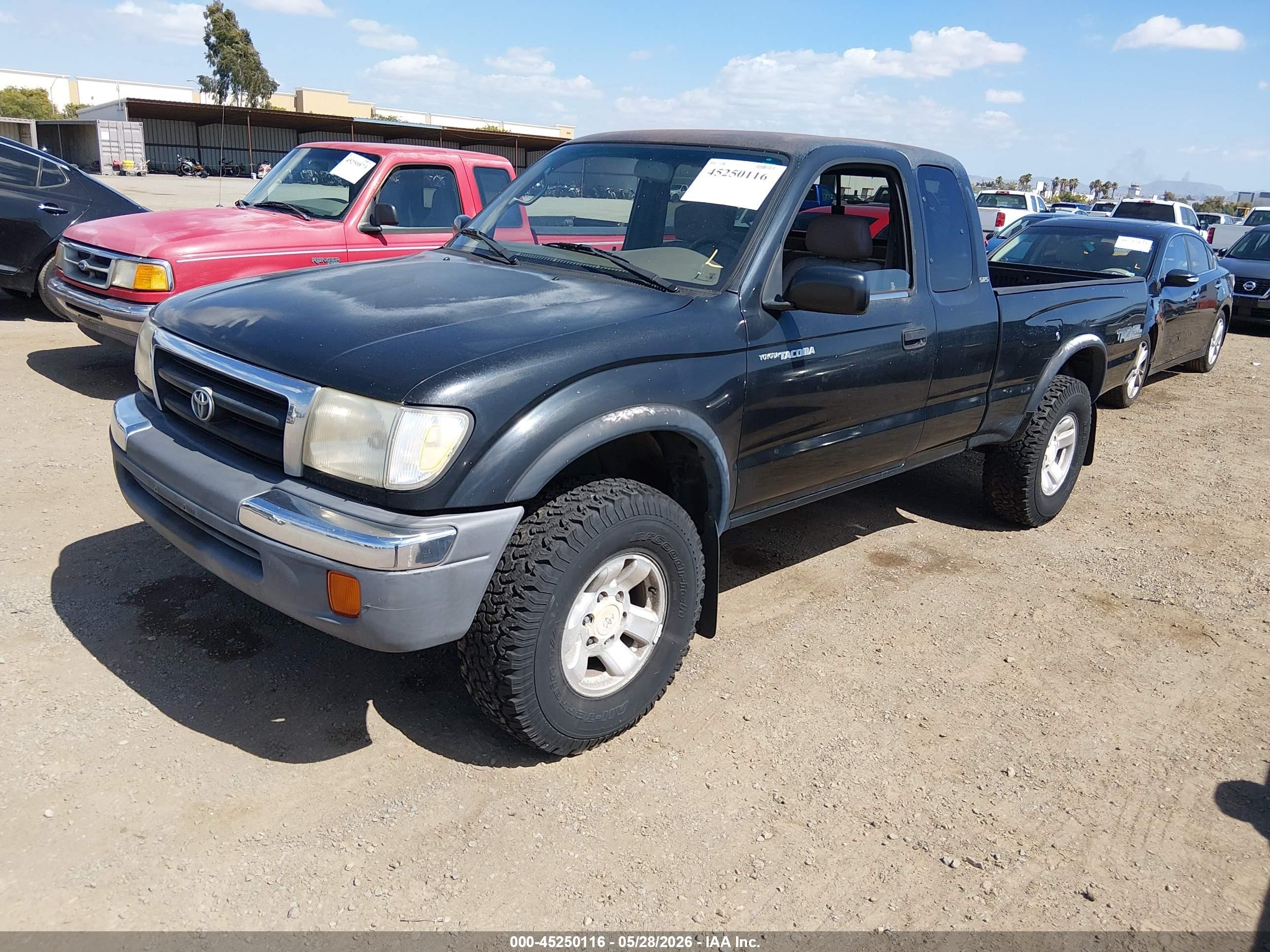 1999 Toyota Tacoma   Black vin: 4TAWN72N3XZ455617