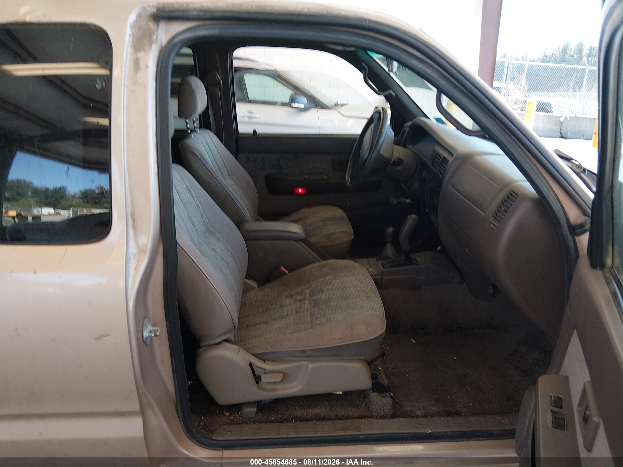 1999 Toyota Tacoma   Gold vin: 4TAWN72N3XZ465015
