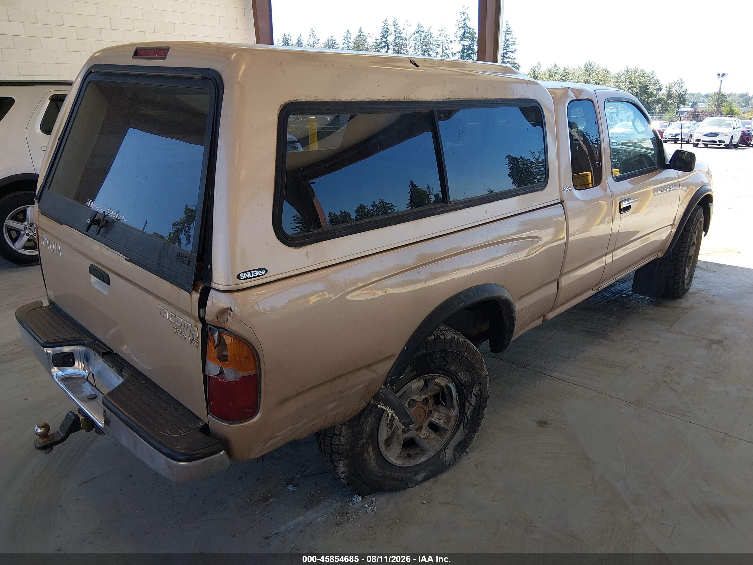 1999 Toyota Tacoma   Gold vin: 4TAWN72N3XZ465015
