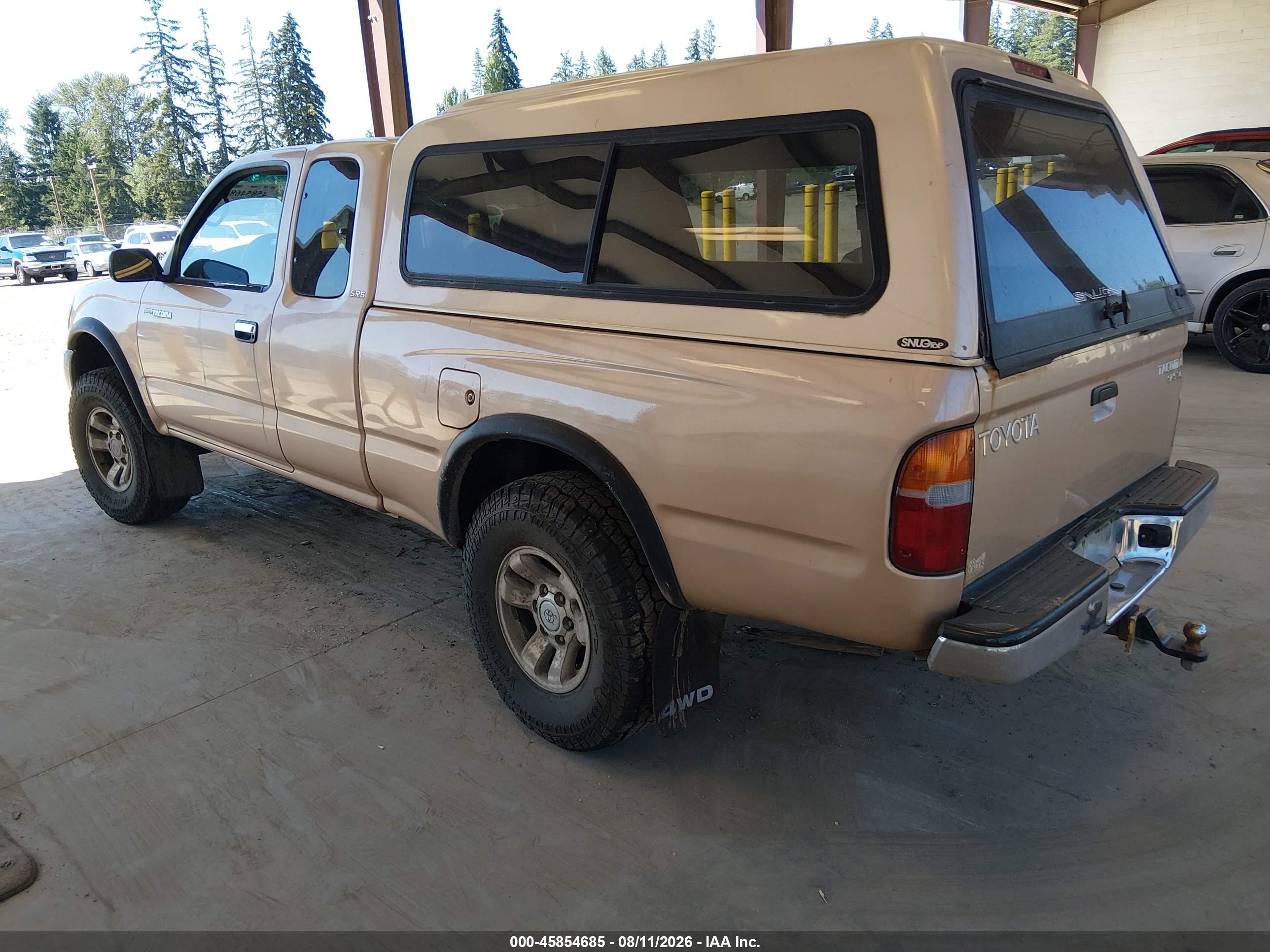 1999 Toyota Tacoma   Gold vin: 4TAWN72N3XZ465015