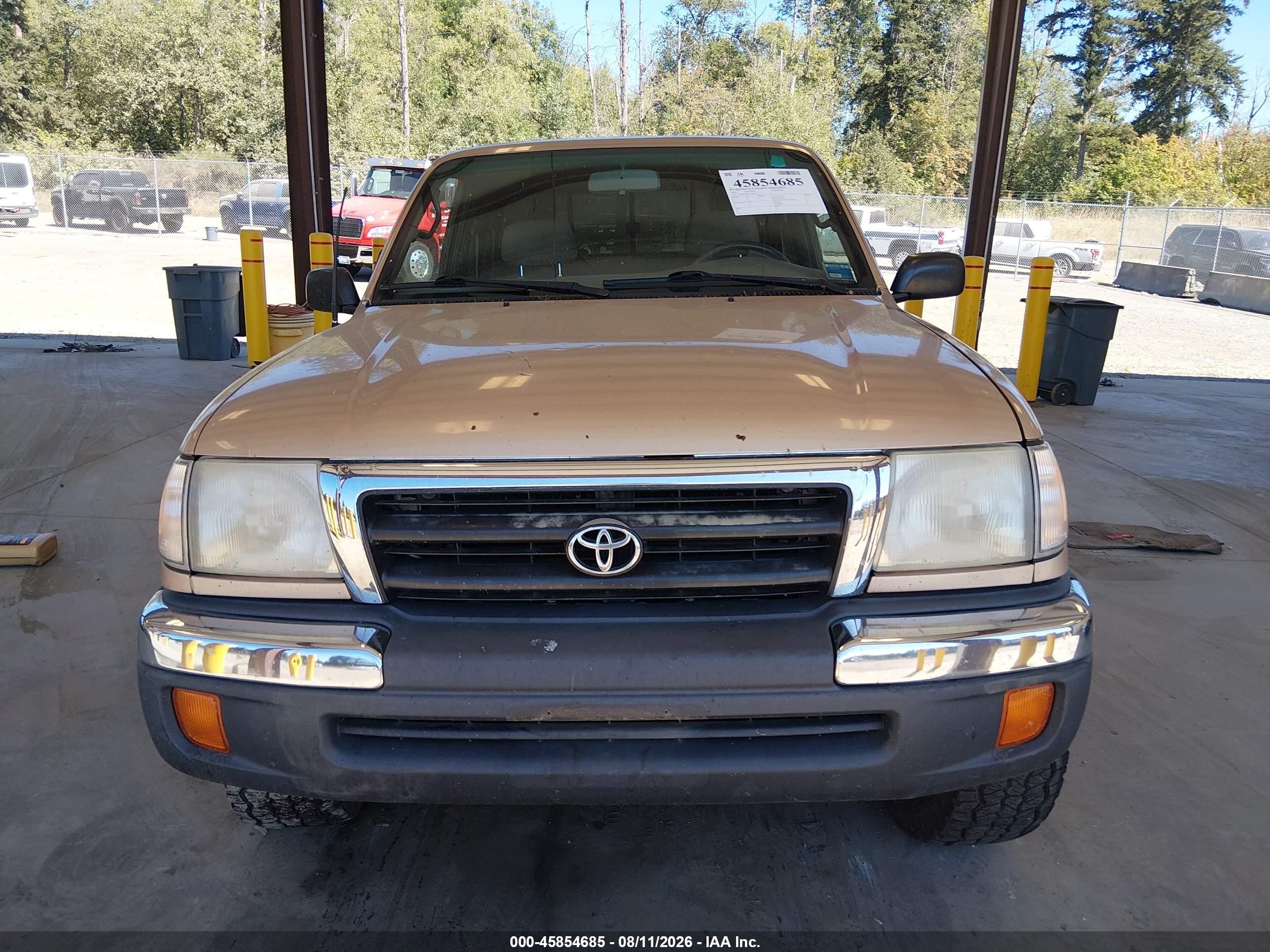 1999 Toyota Tacoma   Gold vin: 4TAWN72N3XZ465015