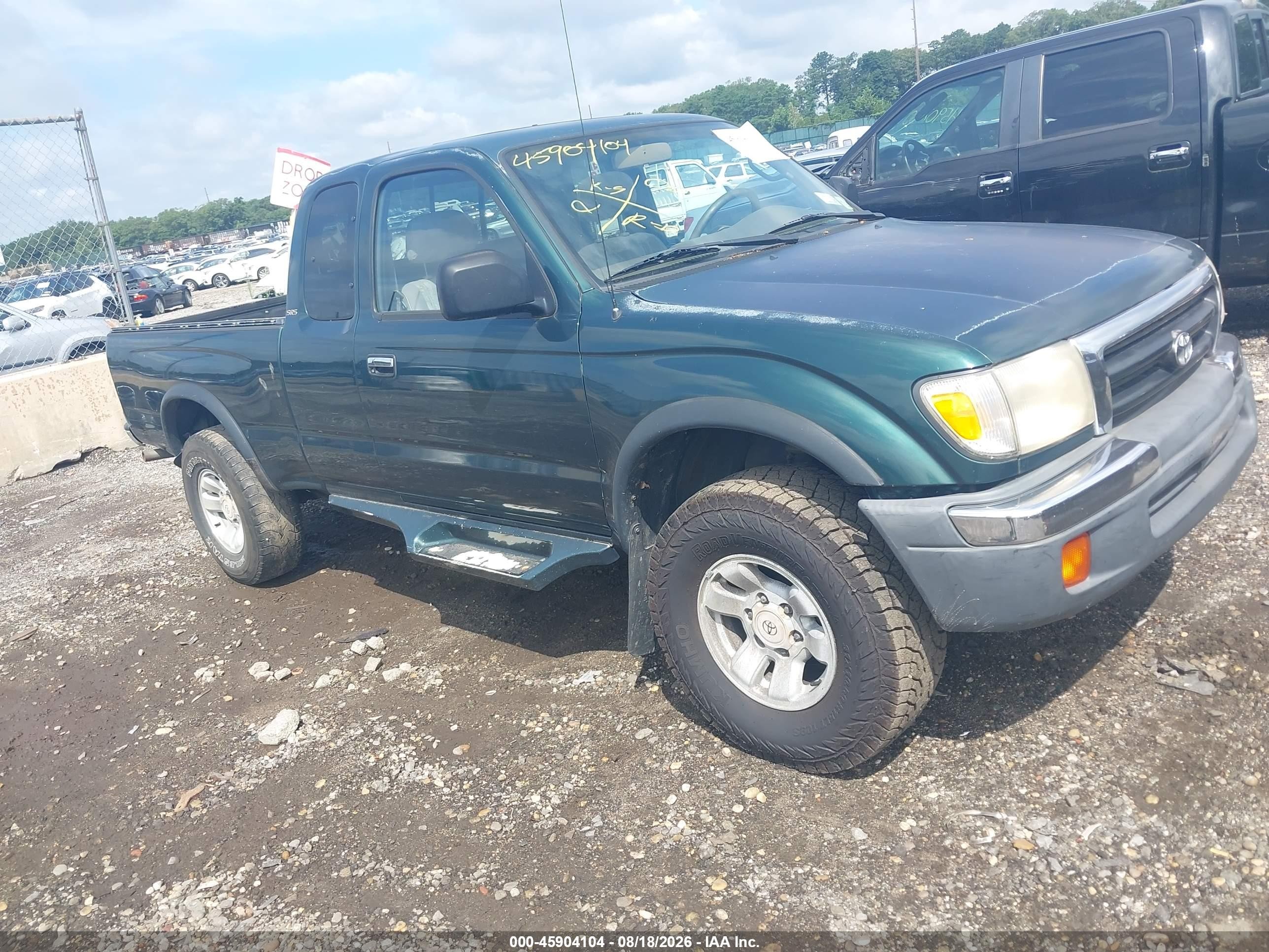 2000 Toyota Tacoma Base V6 Green vin: 4TAWN72N3YZ637237