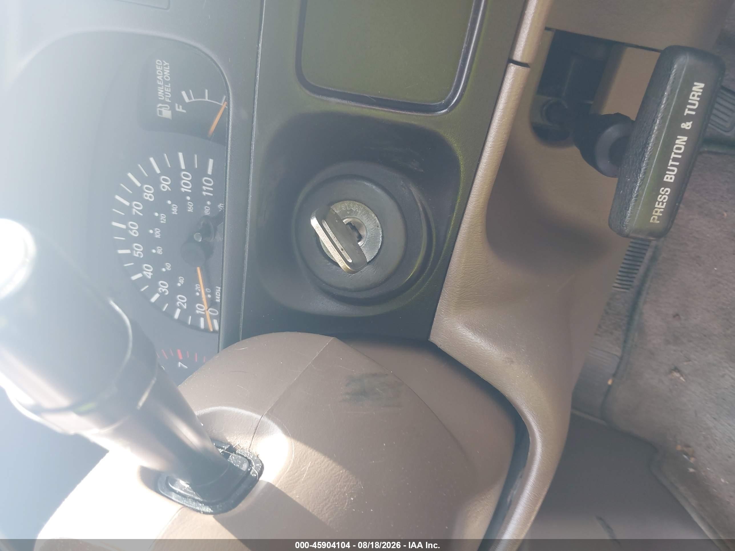 2000 Toyota Tacoma Base V6 Green vin: 4TAWN72N3YZ637237