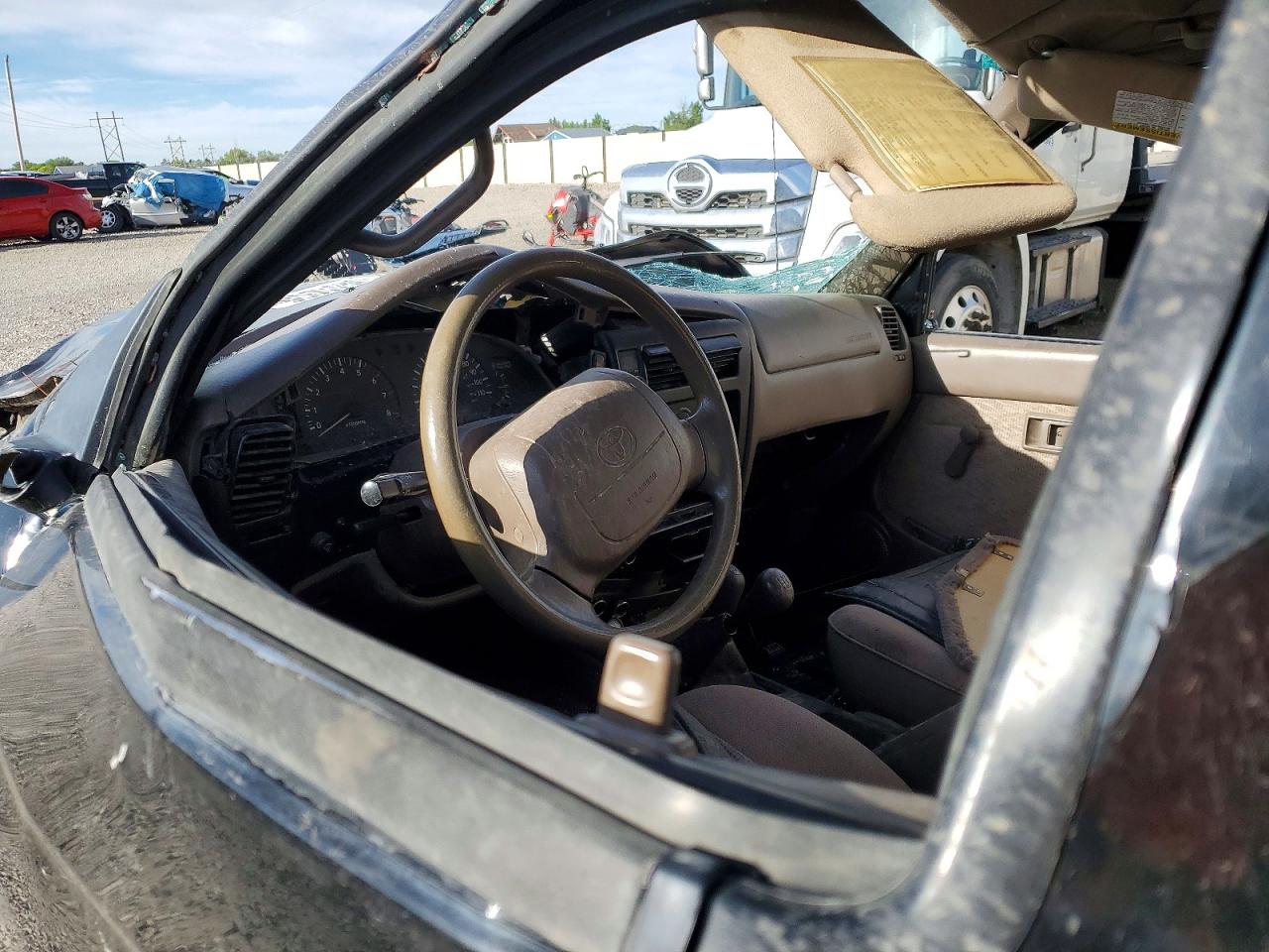 1998 Toyota Tacoma Black vin: 4TAWN72N4WZ157415