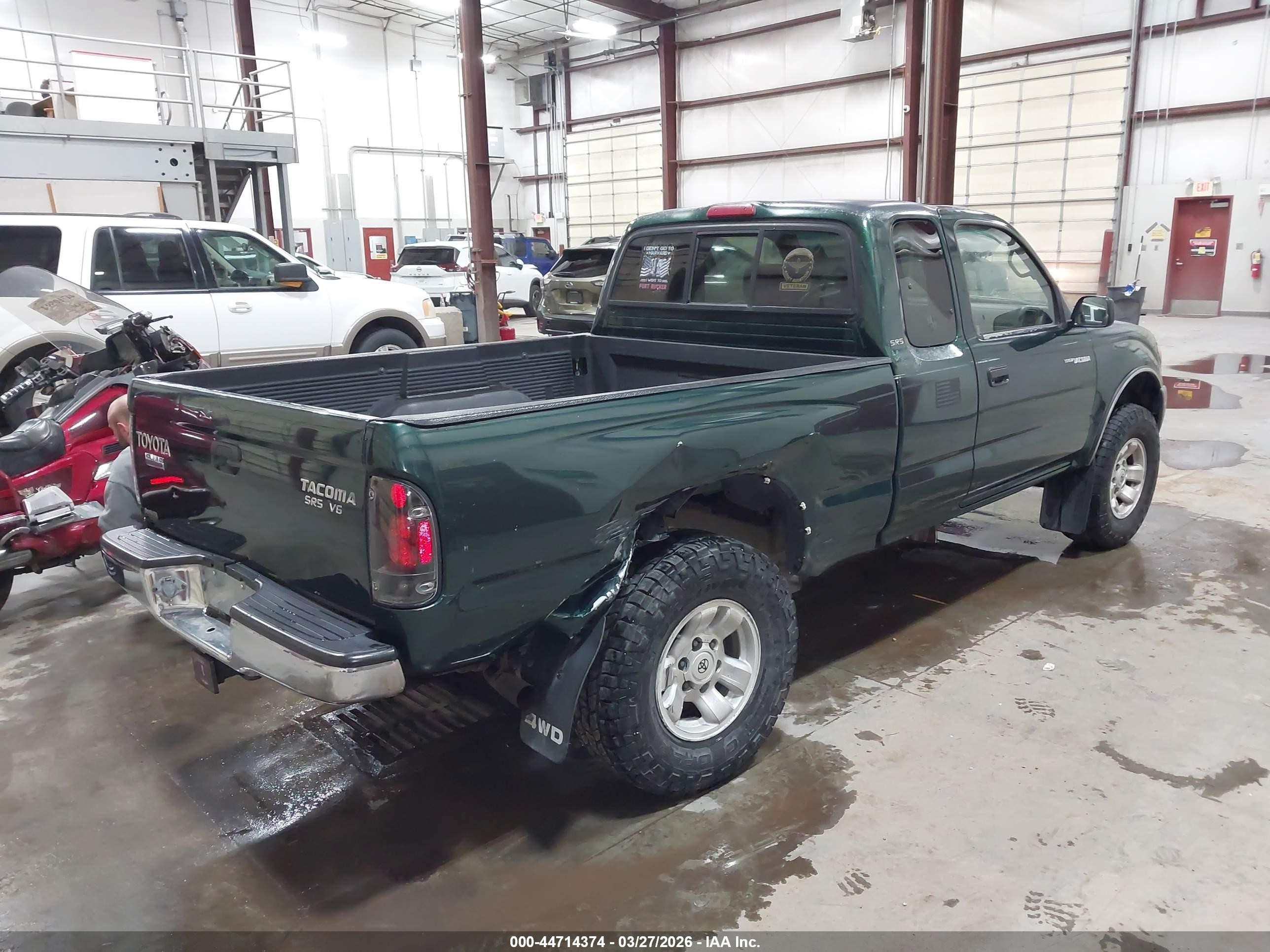 1999 Toyota Tacoma   Green vin: 4TAWN72N4XZ424361
