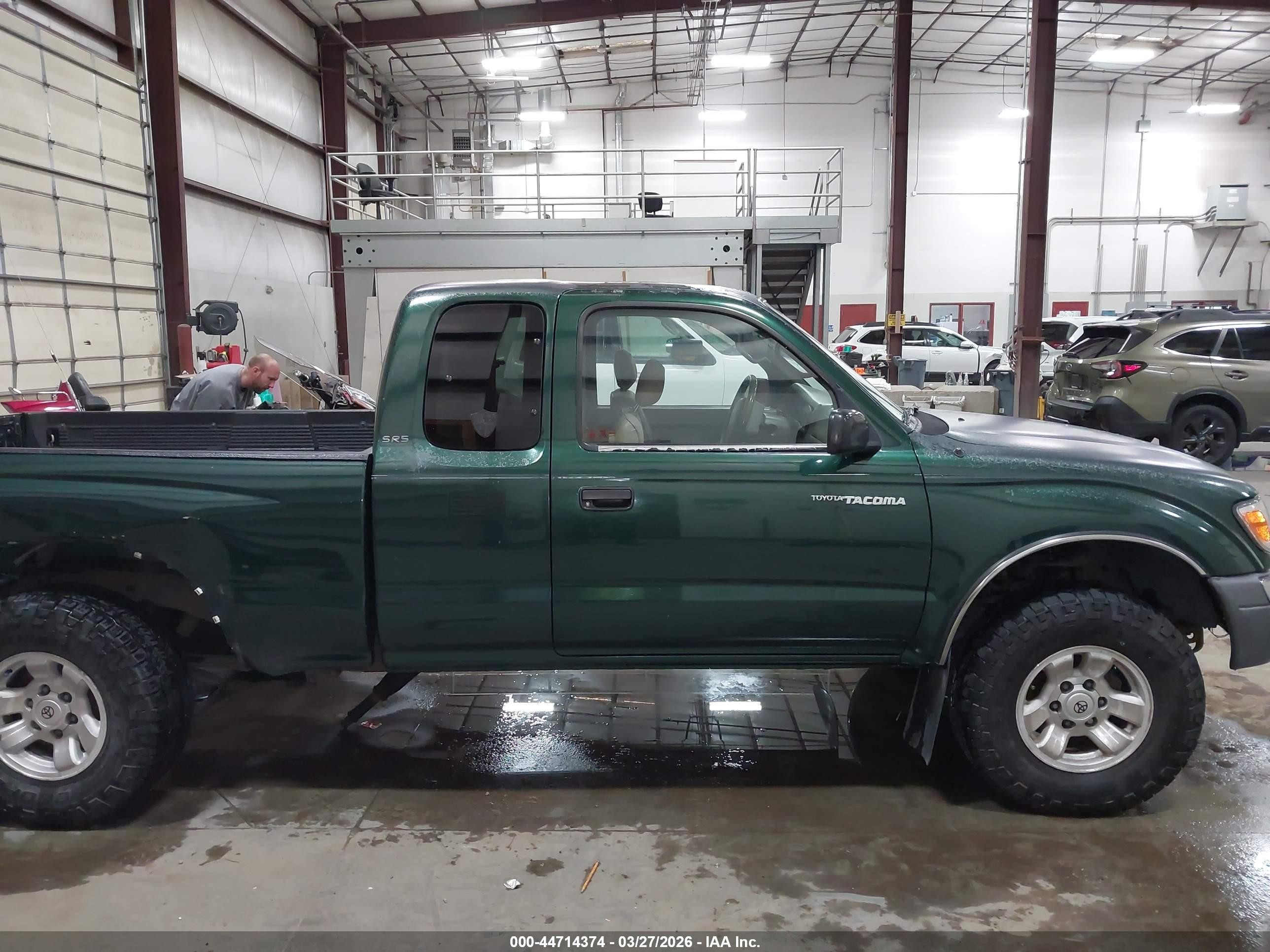 1999 Toyota Tacoma   Green vin: 4TAWN72N4XZ424361
