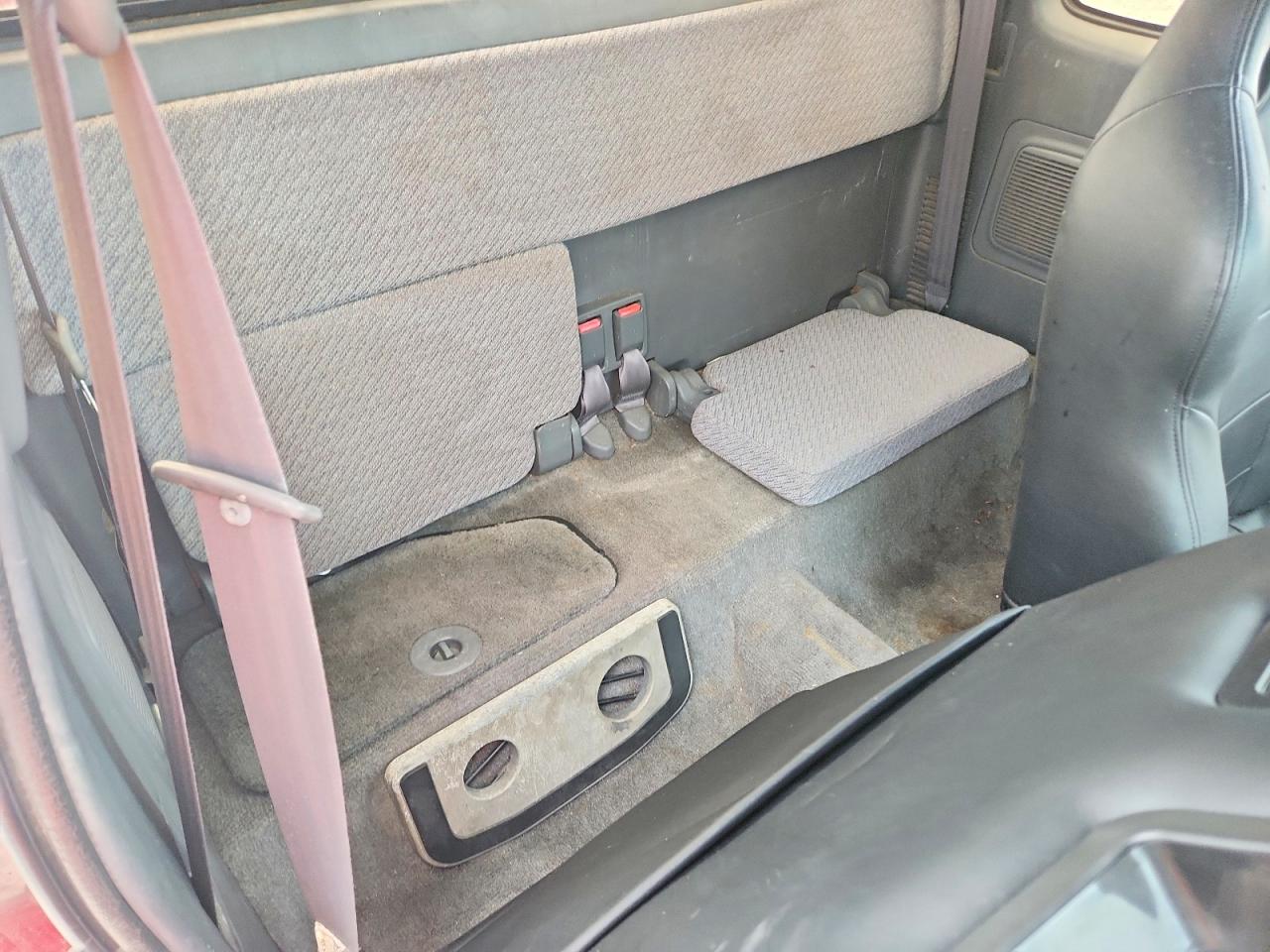 1997 Toyota Tacoma V6 Red vin: 4TAWN72N6VZ223753