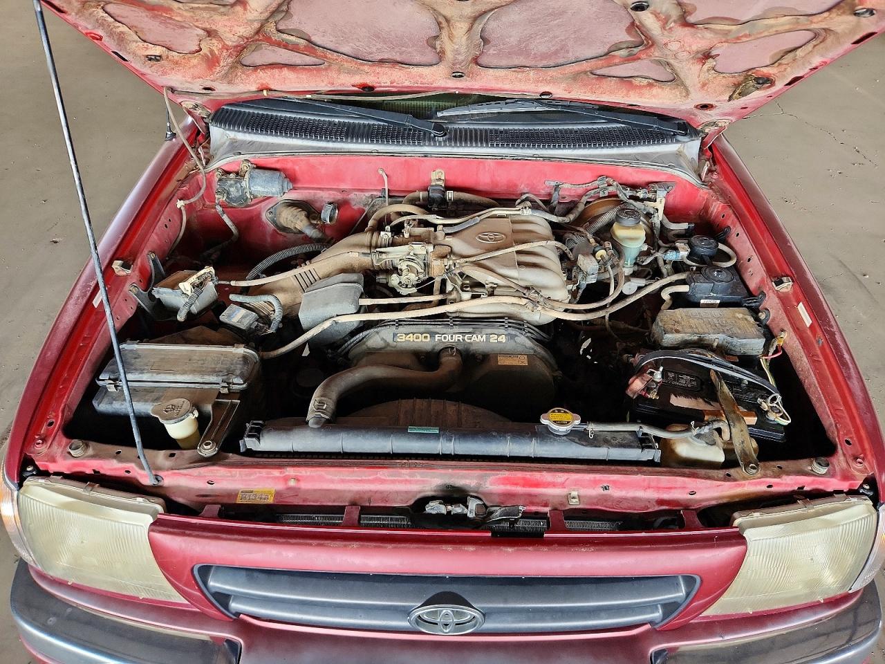 1998 Toyota Tacoma V6 Burgundy vin: 4TAWN72N6WZ061060