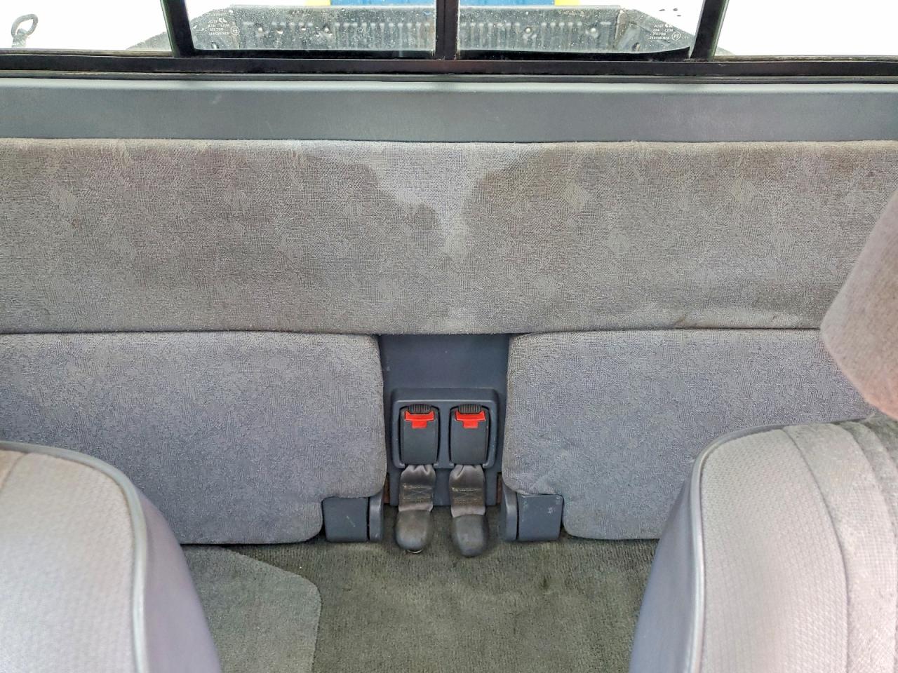 2000 Toyota Tacoma Xtracab Silver vin: 4TAWN72N6YZ617631
