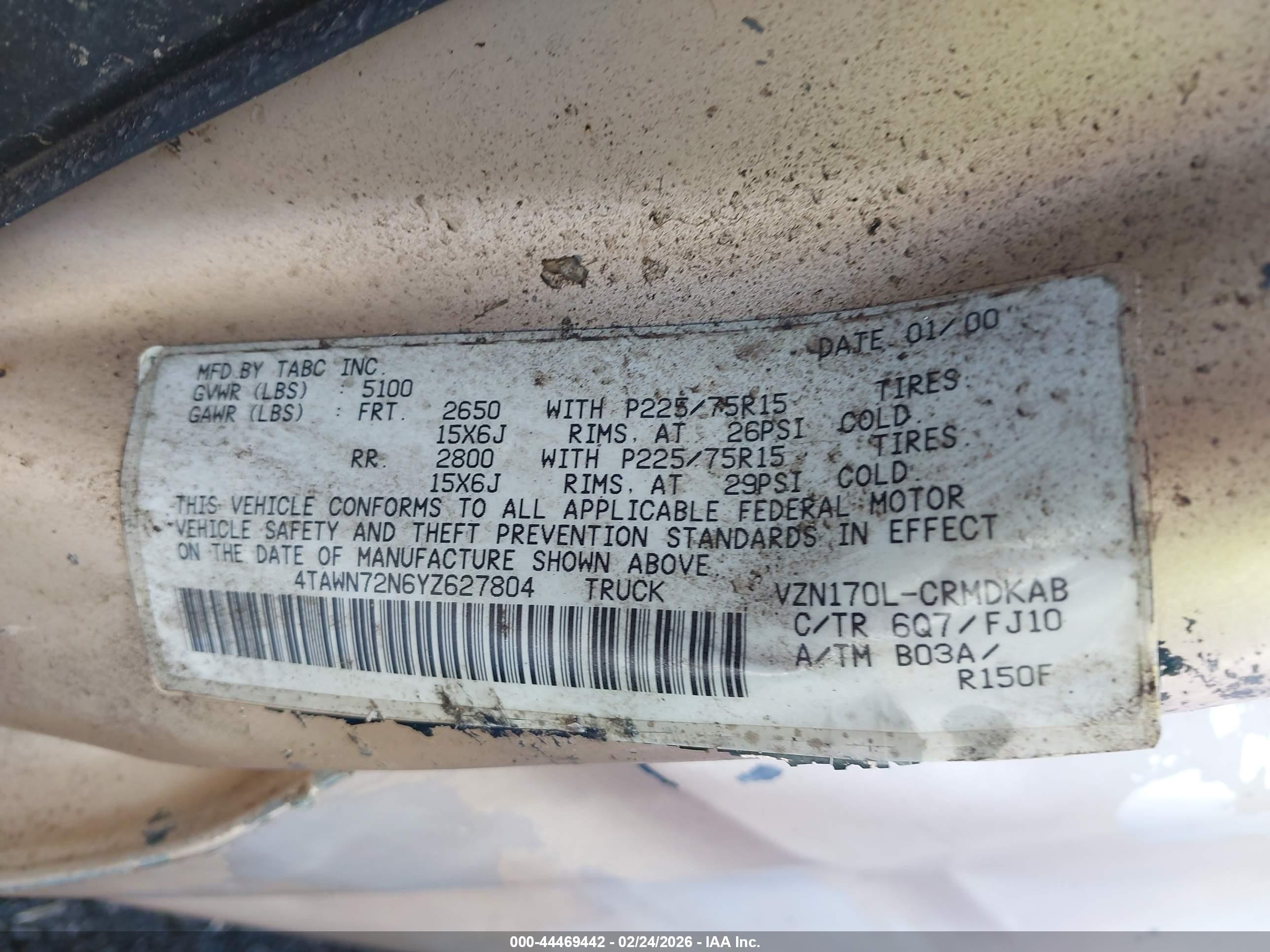 2000 Toyota Tacoma Base V6 Gold vin: 4TAWN72N6YZ627804