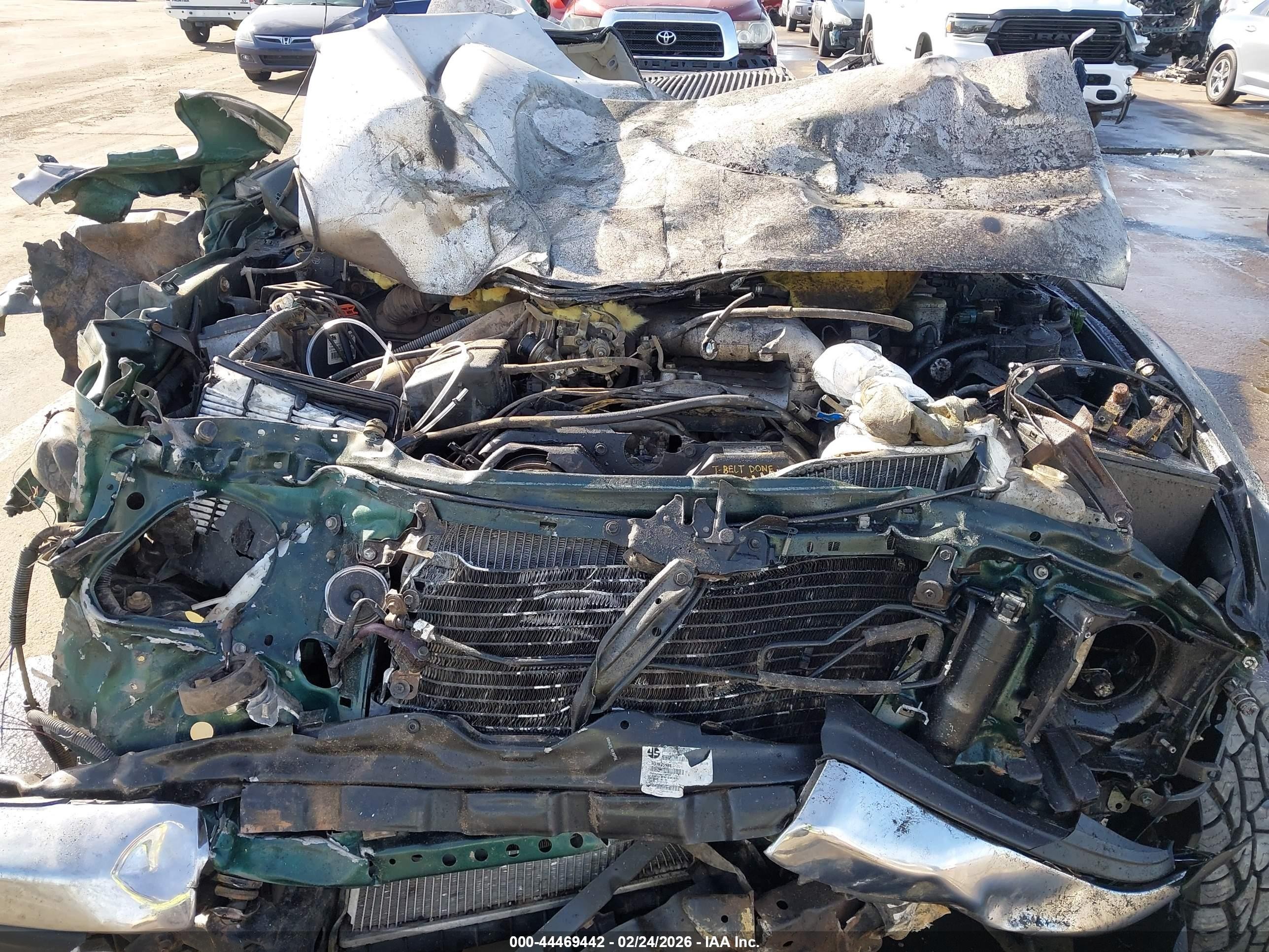 2000 Toyota Tacoma Base V6 Gold vin: 4TAWN72N6YZ627804