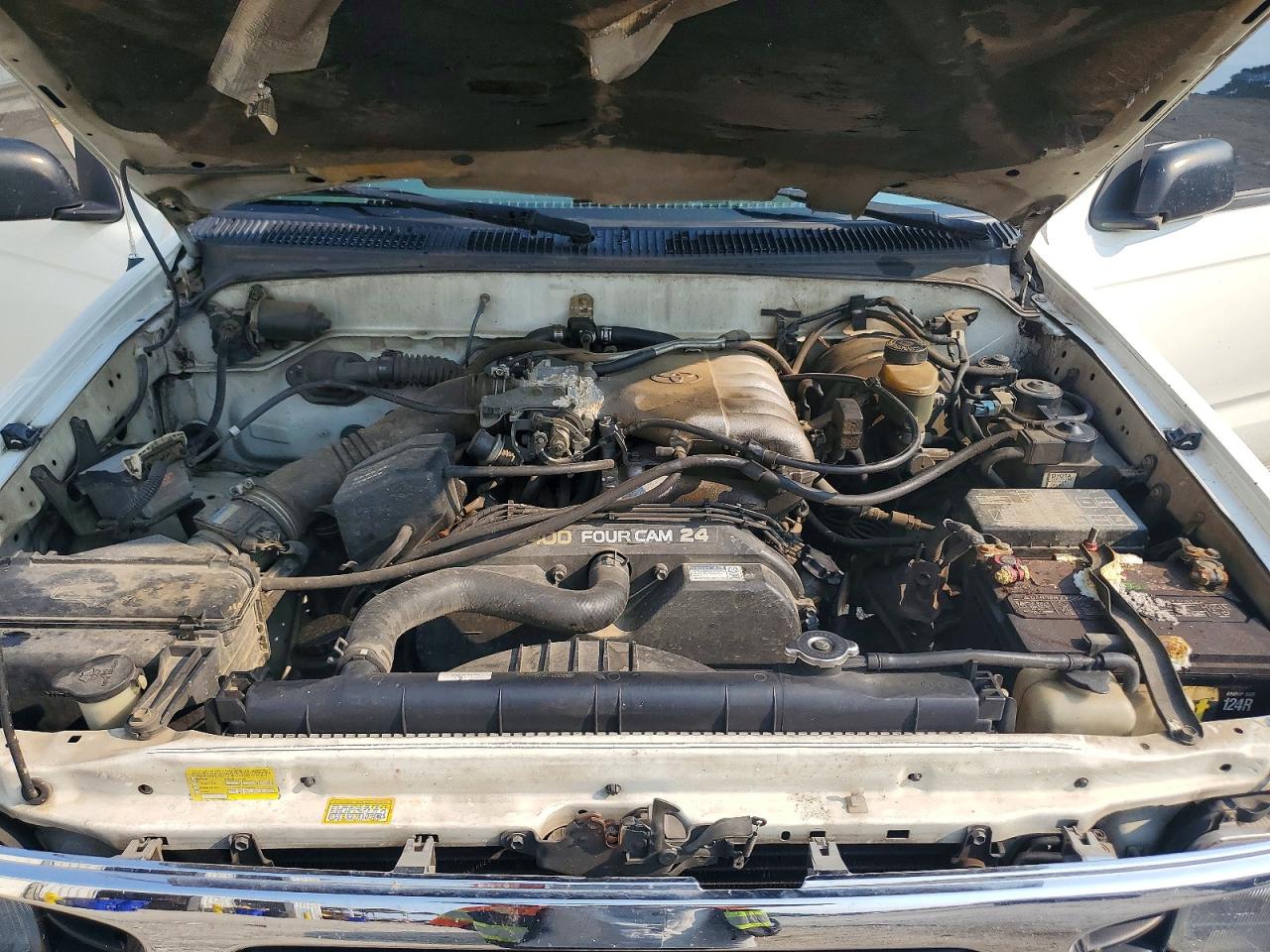 1997 Toyota Tacoma V6 White vin: 4TAWN72N7VZ278261