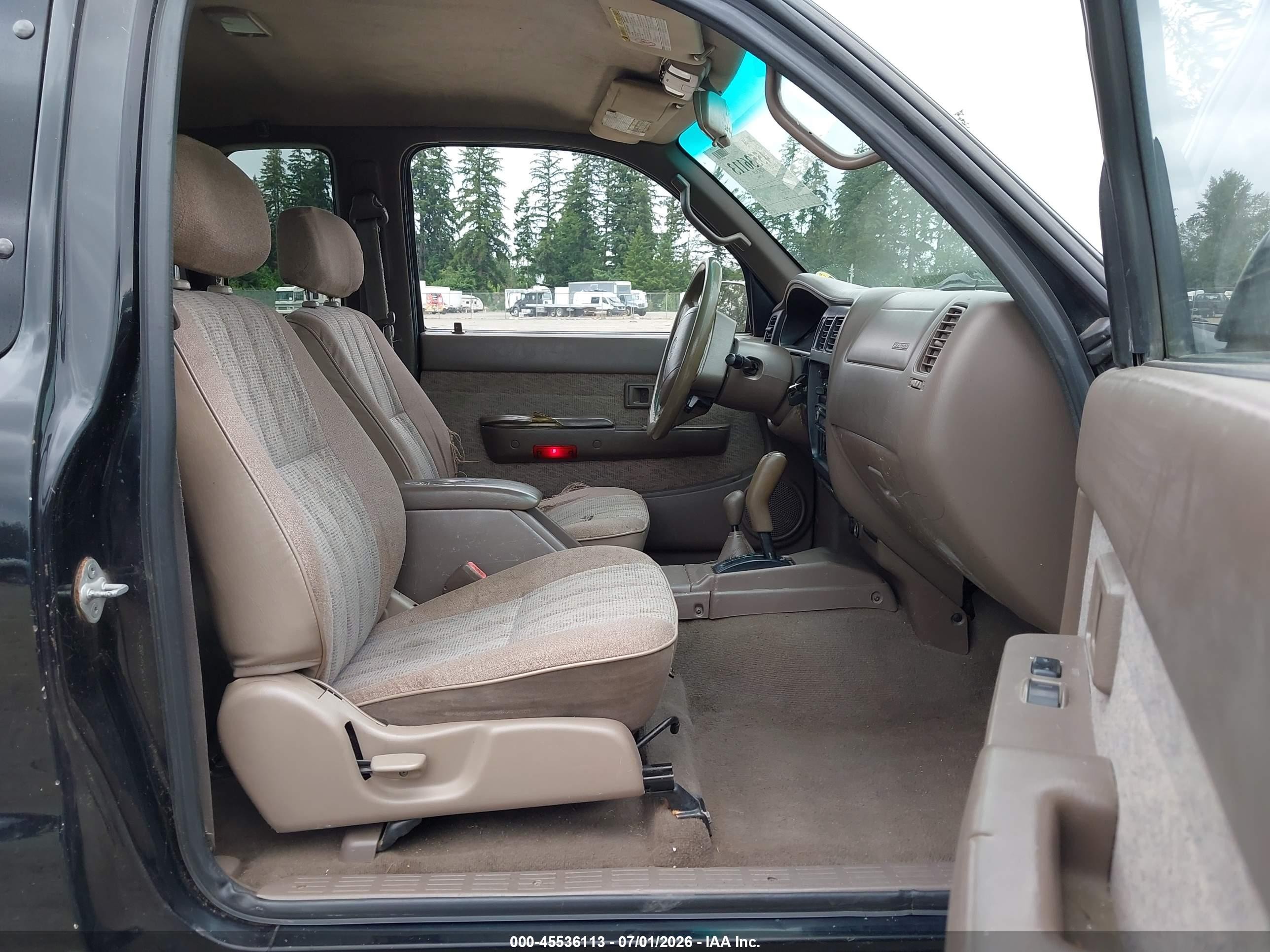 1999 Toyota Tacoma   Black vin: 4TAWN72N7XZ490256