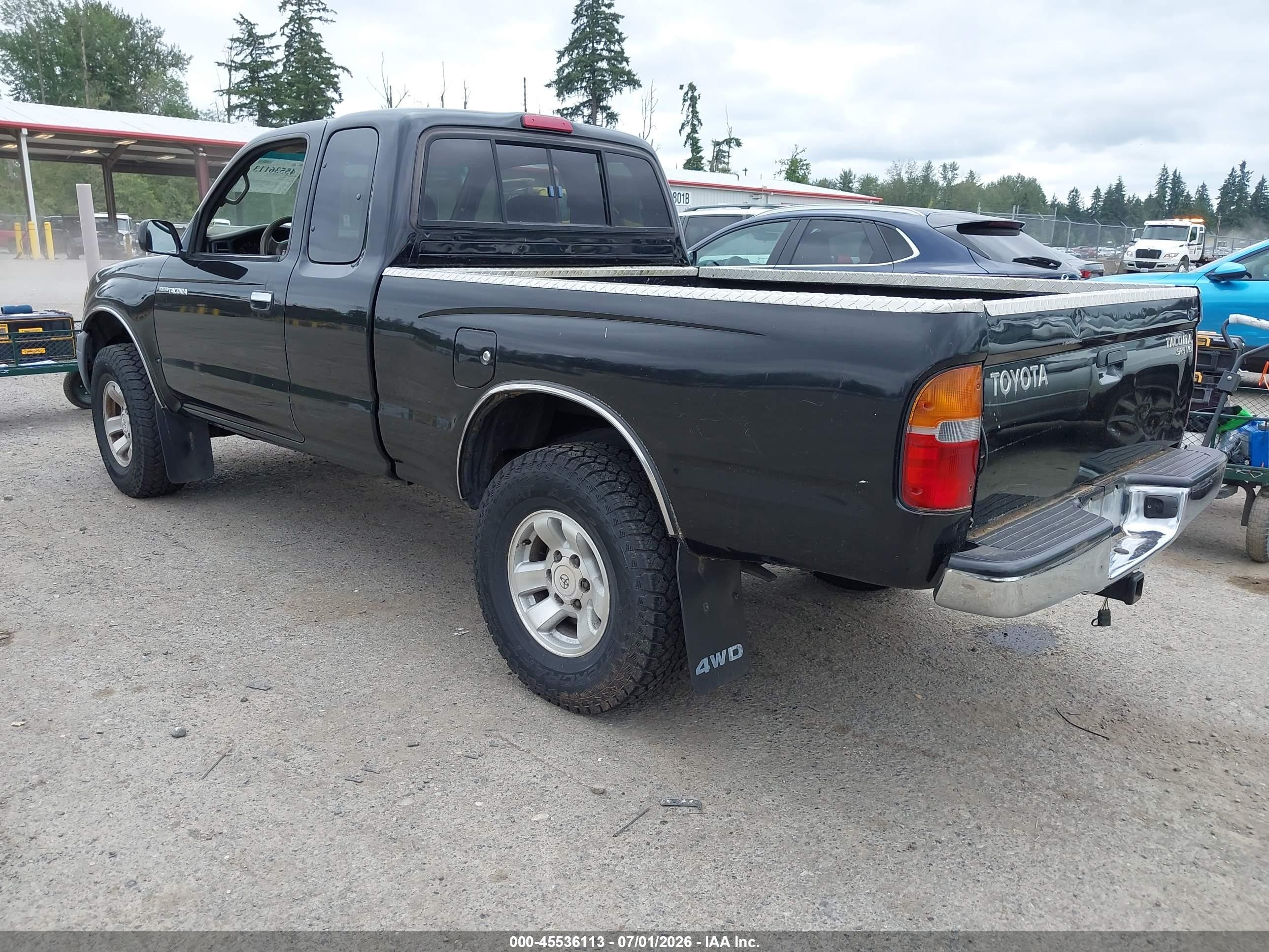 1999 Toyota Tacoma   Black vin: 4TAWN72N7XZ490256