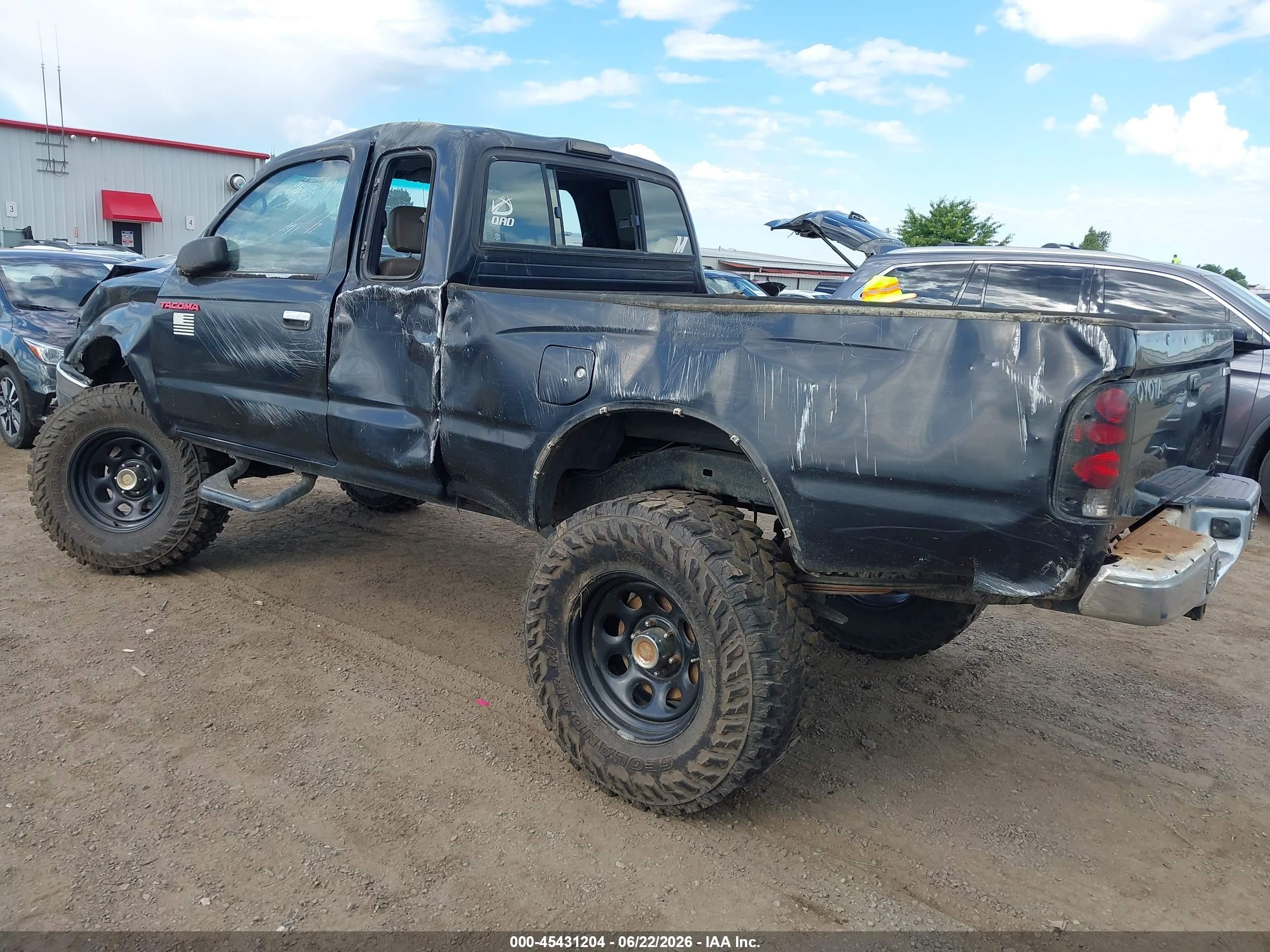 1998 Toyota Tacoma Base V6 Черный vin: 4TAWN72N8WZ060511