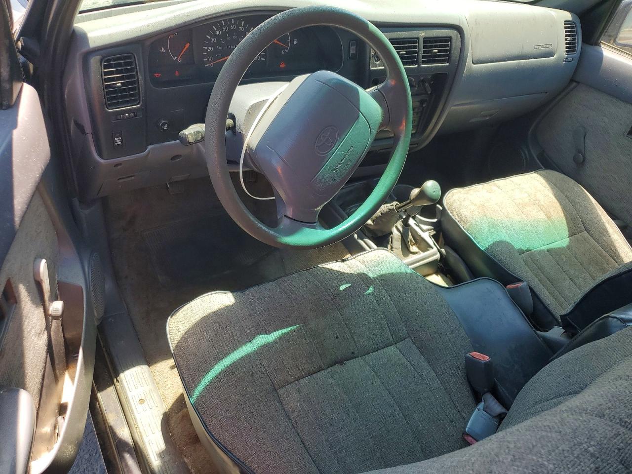 1998 Toyota Tacoma Xtracab Purple vin: 4TAWN72N8WZ069340