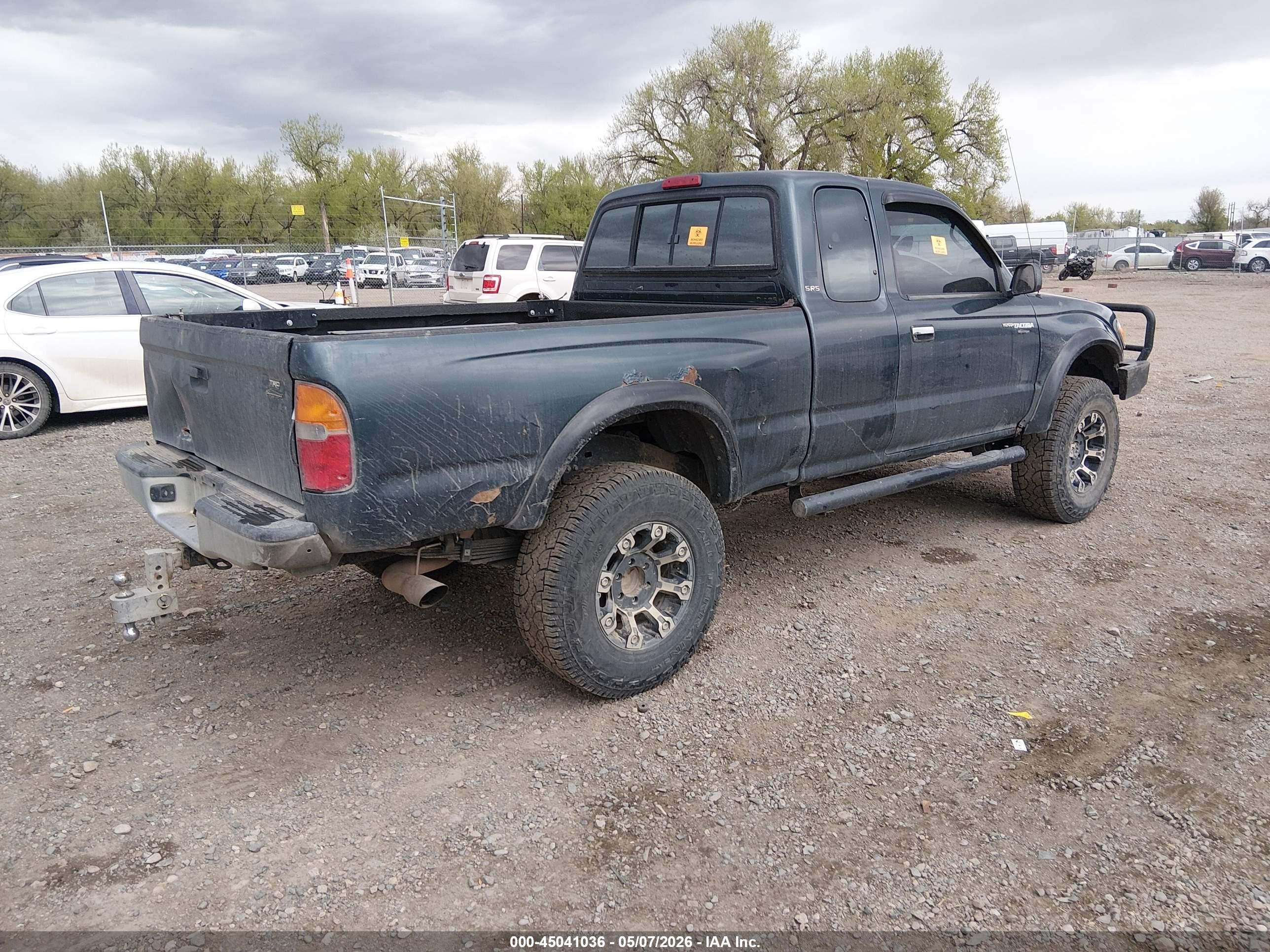 1998 Toyota Tacoma Base V6 Green vin: 4TAWN72N8WZ111635