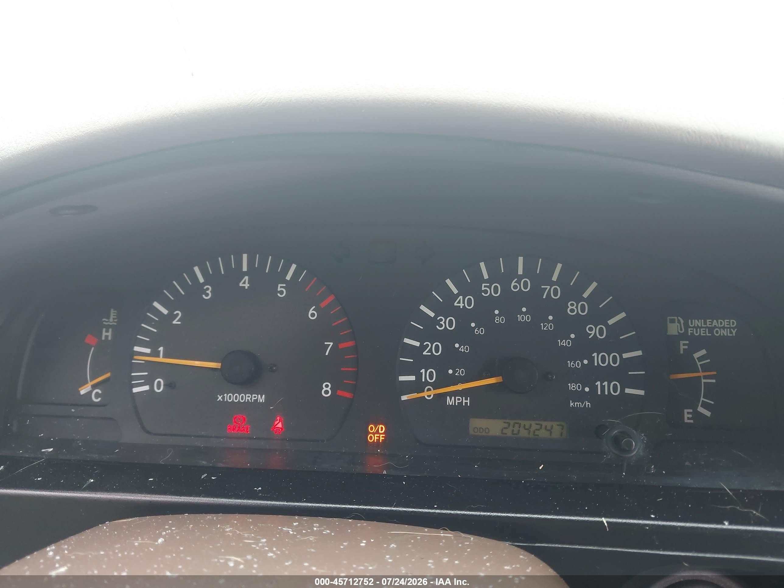 1998 Toyota Tacoma Base V6 White vin: 4TAWN72N8WZ173116