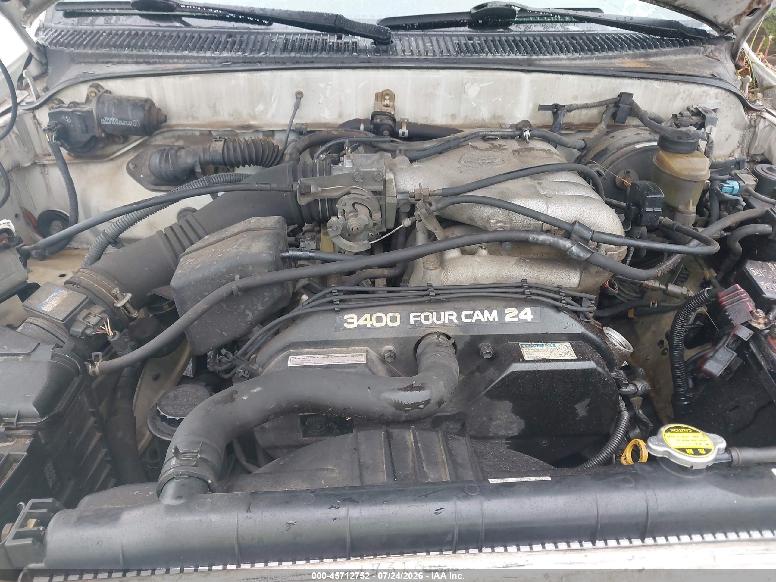 1998 Toyota Tacoma Base V6 White vin: 4TAWN72N8WZ173116
