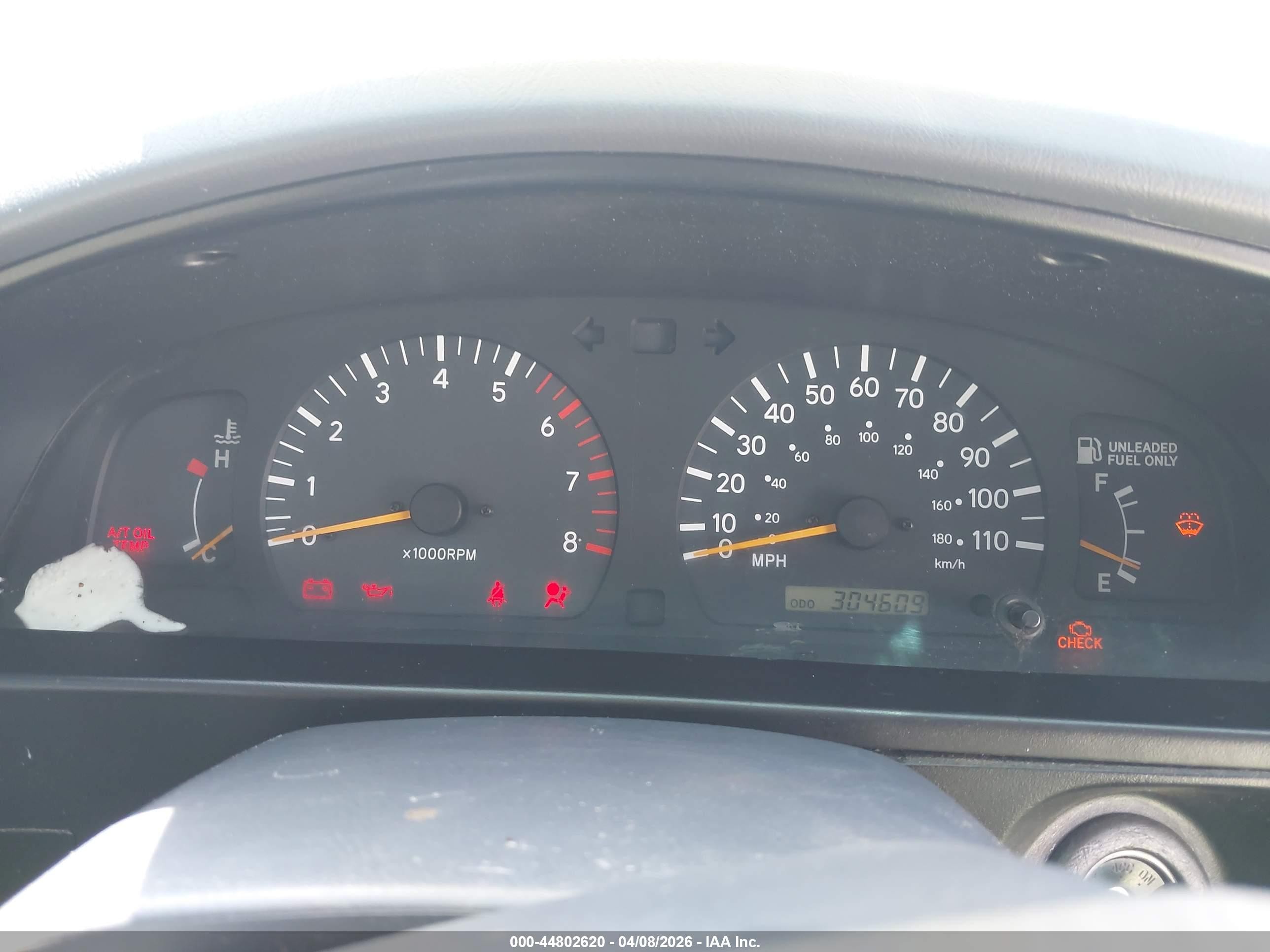 1999 Toyota Tacoma   White vin: 4TAWN72N8XZ450624