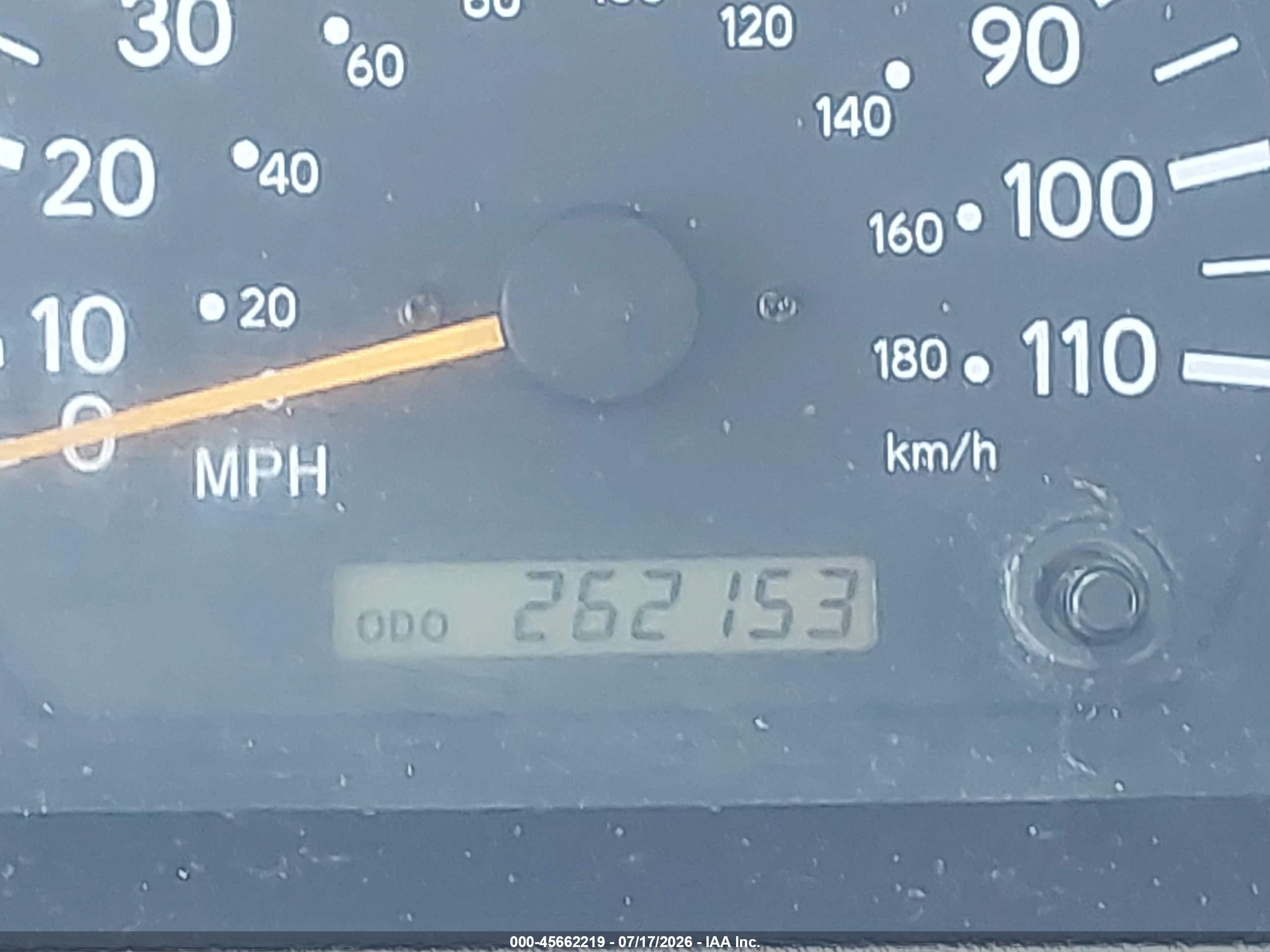 2000 Toyota Tacoma Base V6 Белый vin: 4TAWN72N8YZ682707