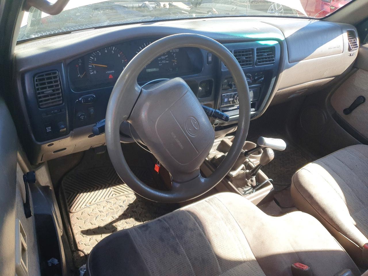 1998 Toyota Tacoma V6 White vin: 4TAWN72N9WZ072943