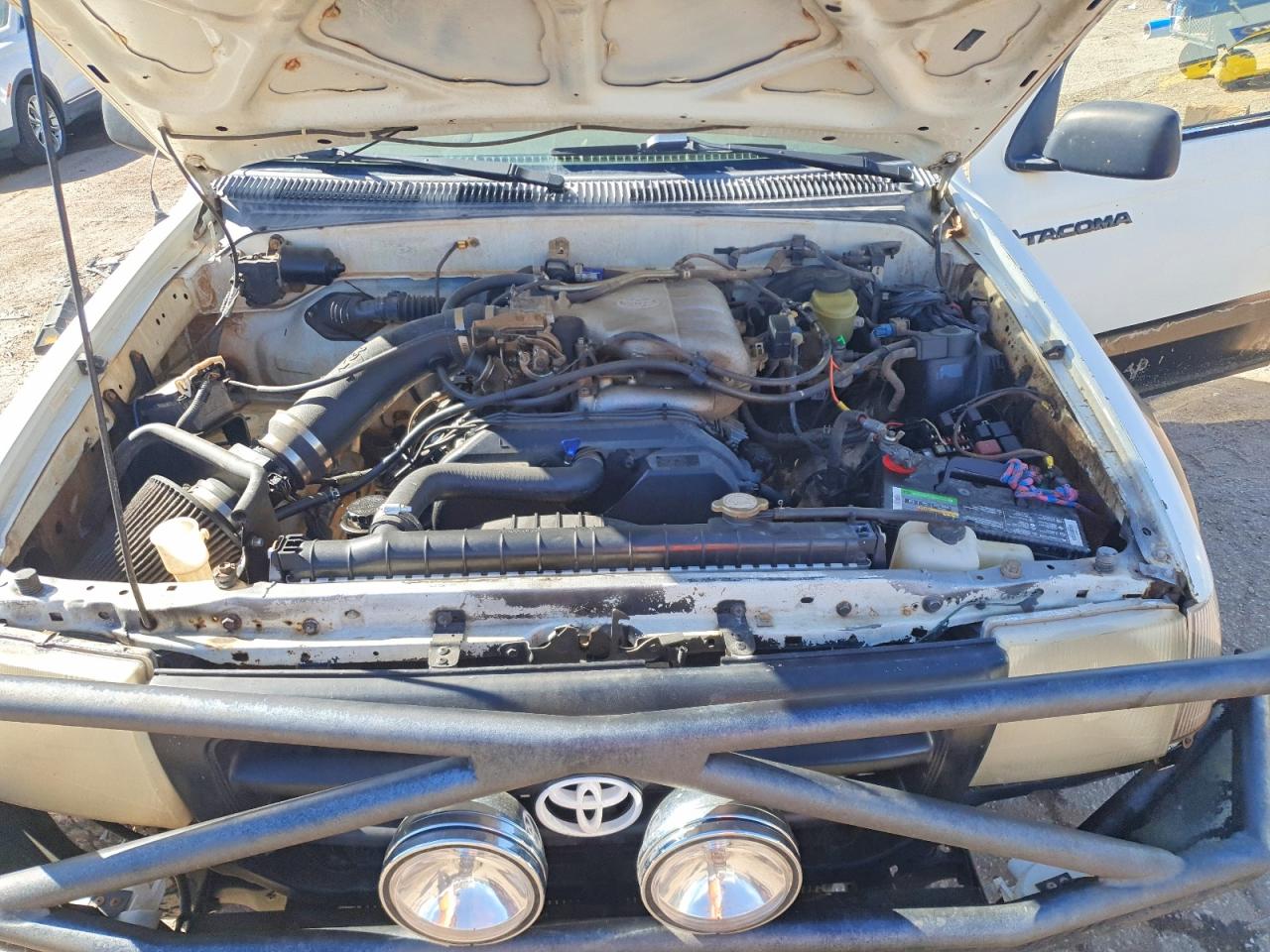 1998 Toyota Tacoma V6 White vin: 4TAWN72N9WZ072943