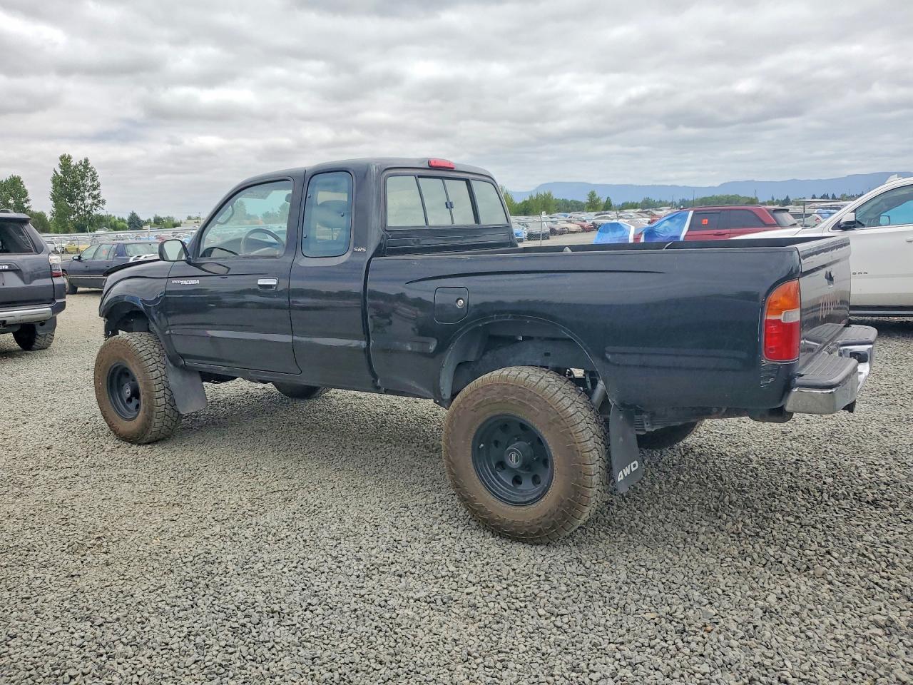 1998 Toyota Tacoma Xtracab Black vin: 4TAWN72N9WZ105620