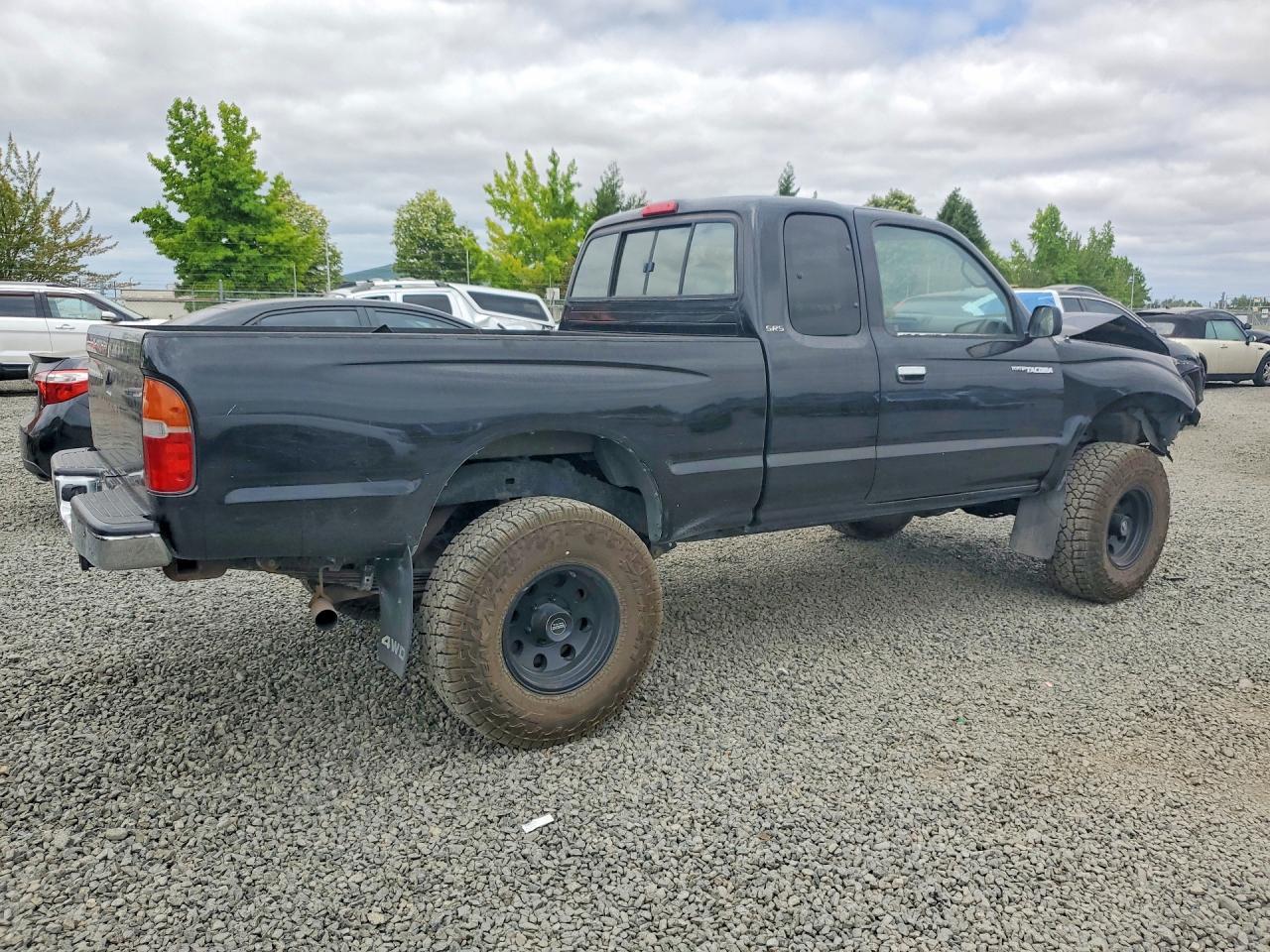 1998 Toyota Tacoma Xtracab Black vin: 4TAWN72N9WZ105620