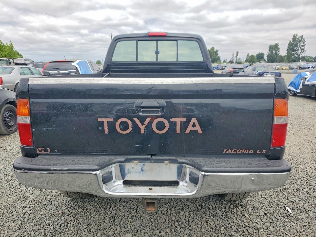 1998 Toyota Tacoma Xtracab Black vin: 4TAWN72N9WZ105620