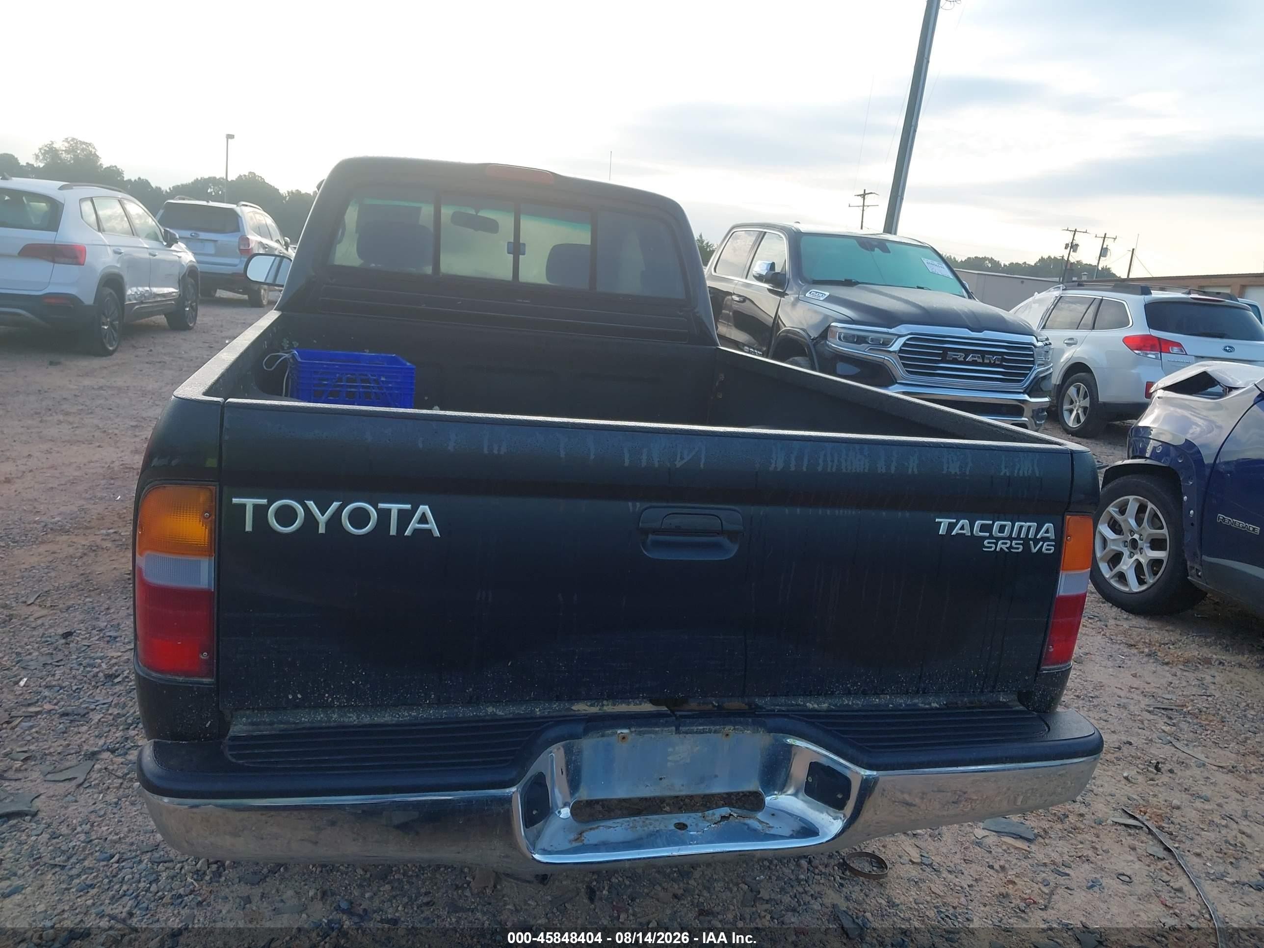 2000 Toyota Tacoma Base V6 Black vin: 4TAWN72N9YZ633239